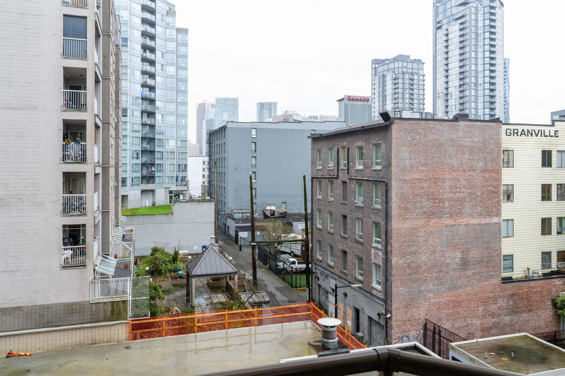 789-drake-street-downtown-vw-vancouver-west-16.jpg