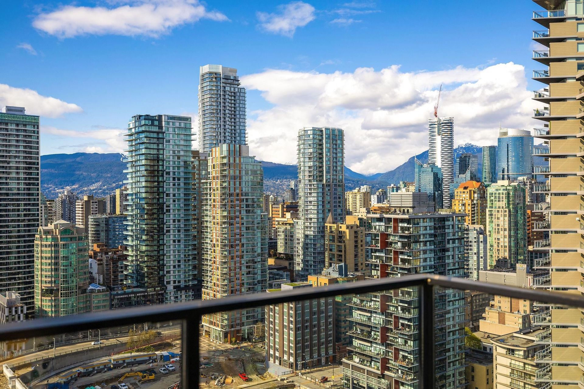 Photo 17 at 3603 - 1495 Richards Street, Yaletown, Vancouver West Photo 17 at 3603 - 1495 Richards Street, Yaletown, Vancouver West