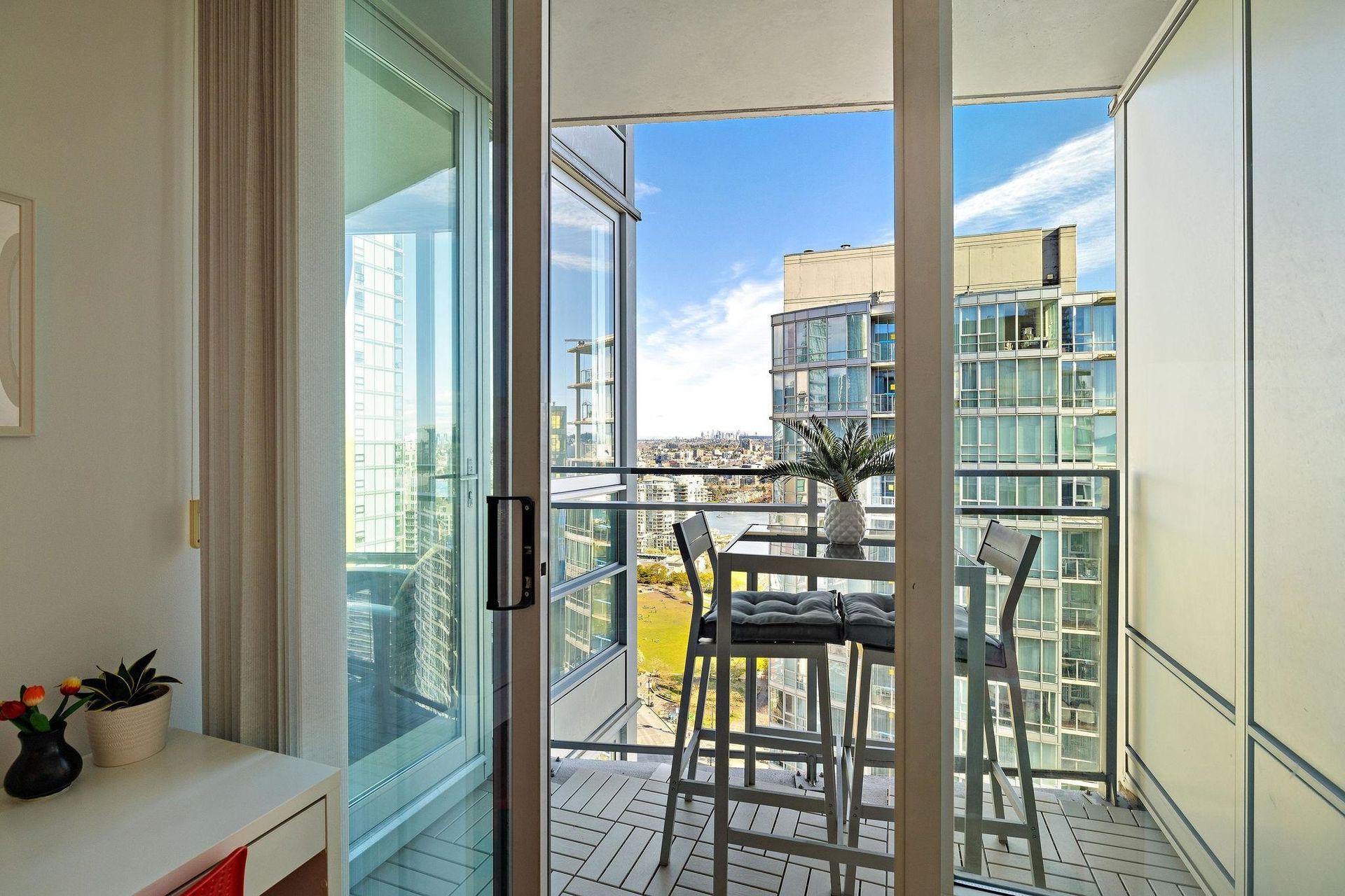 Photo 28 at 3603 - 1495 Richards Street, Yaletown, Vancouver West Photo 28 at 3603 - 1495 Richards Street, Yaletown, Vancouver West