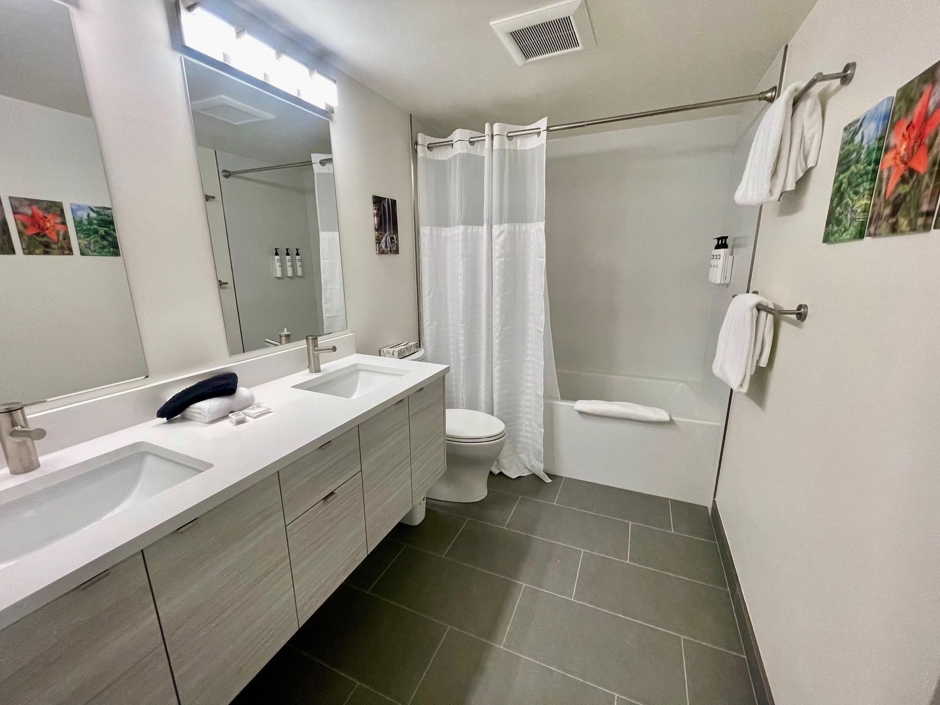 Photo 16 at Wk 9 - 4910 Spearhead Place, Benchlands, Whistler Photo 16 at Wk 9 - 4910 Spearhead Place, Benchlands, Whistler