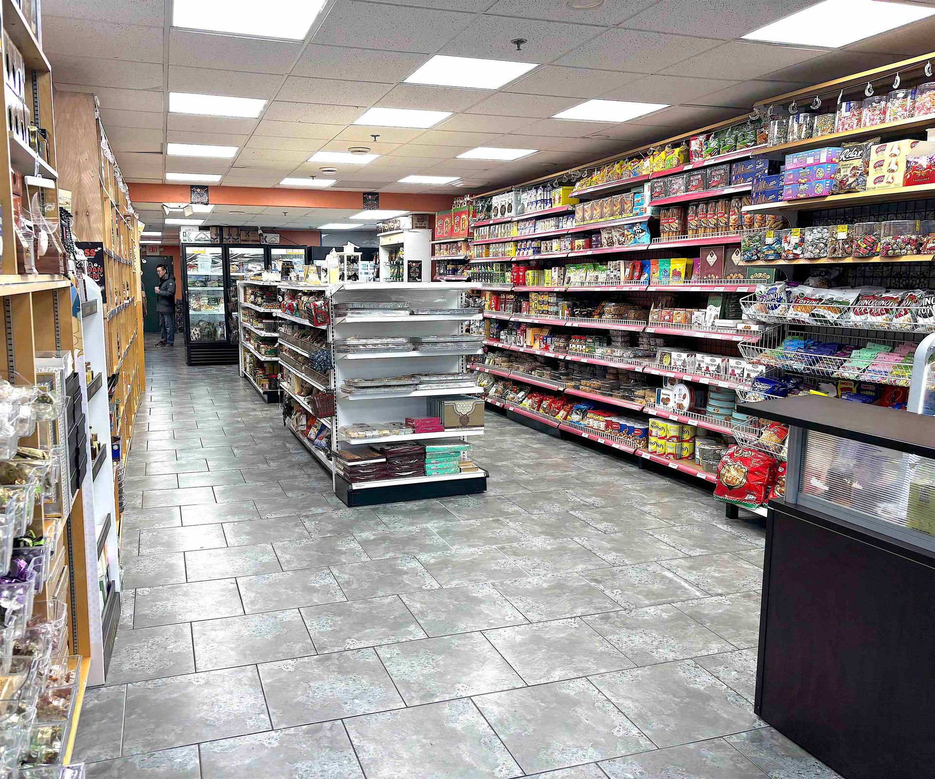 Photo 4 at 3216 W Broadway, Kitsilano, Vancouver West Photo 4 at 3216 W Broadway, Kitsilano, Vancouver West