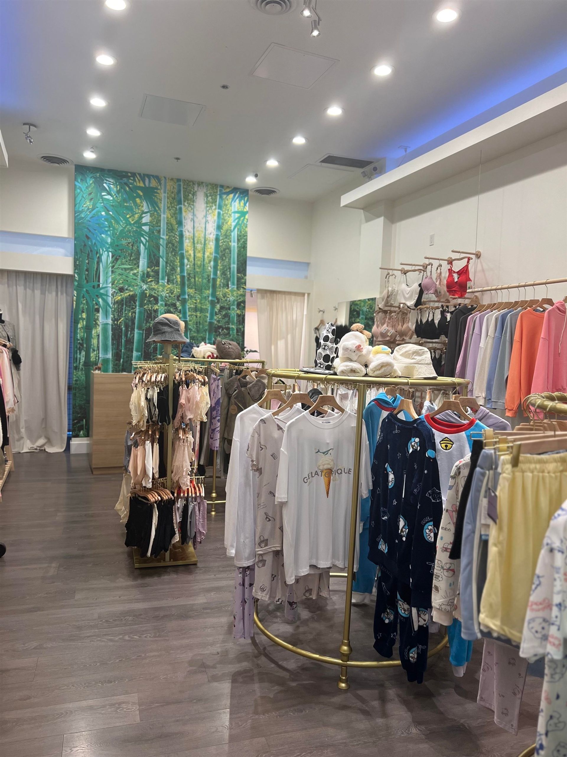 2850 - 4151 Hazelbridge Way, West Cambie, Richmond photo number 2