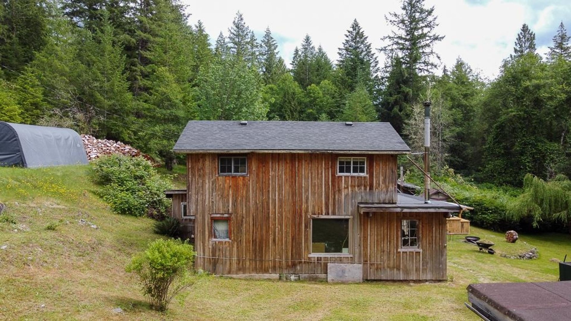 Photo 2 at 13611 Barabash Road, Pender Harbour Egmont, Sunshine Coast Photo 2 at 13611 Barabash Road, Pender Harbour Egmont, Sunshine Coast