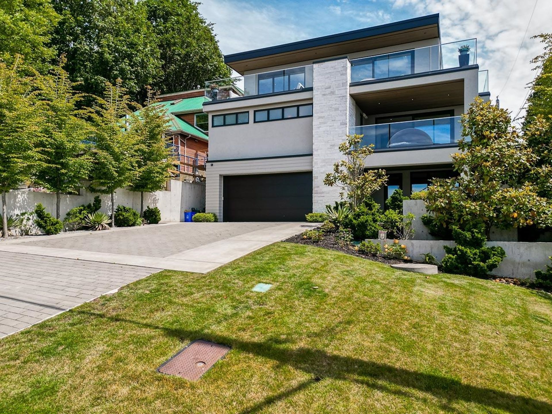 1228 Everall Street, White Rock, South Surrey White Rock photo number 2 1228 Everall Street, White Rock, South Surrey White Rock photo number 2