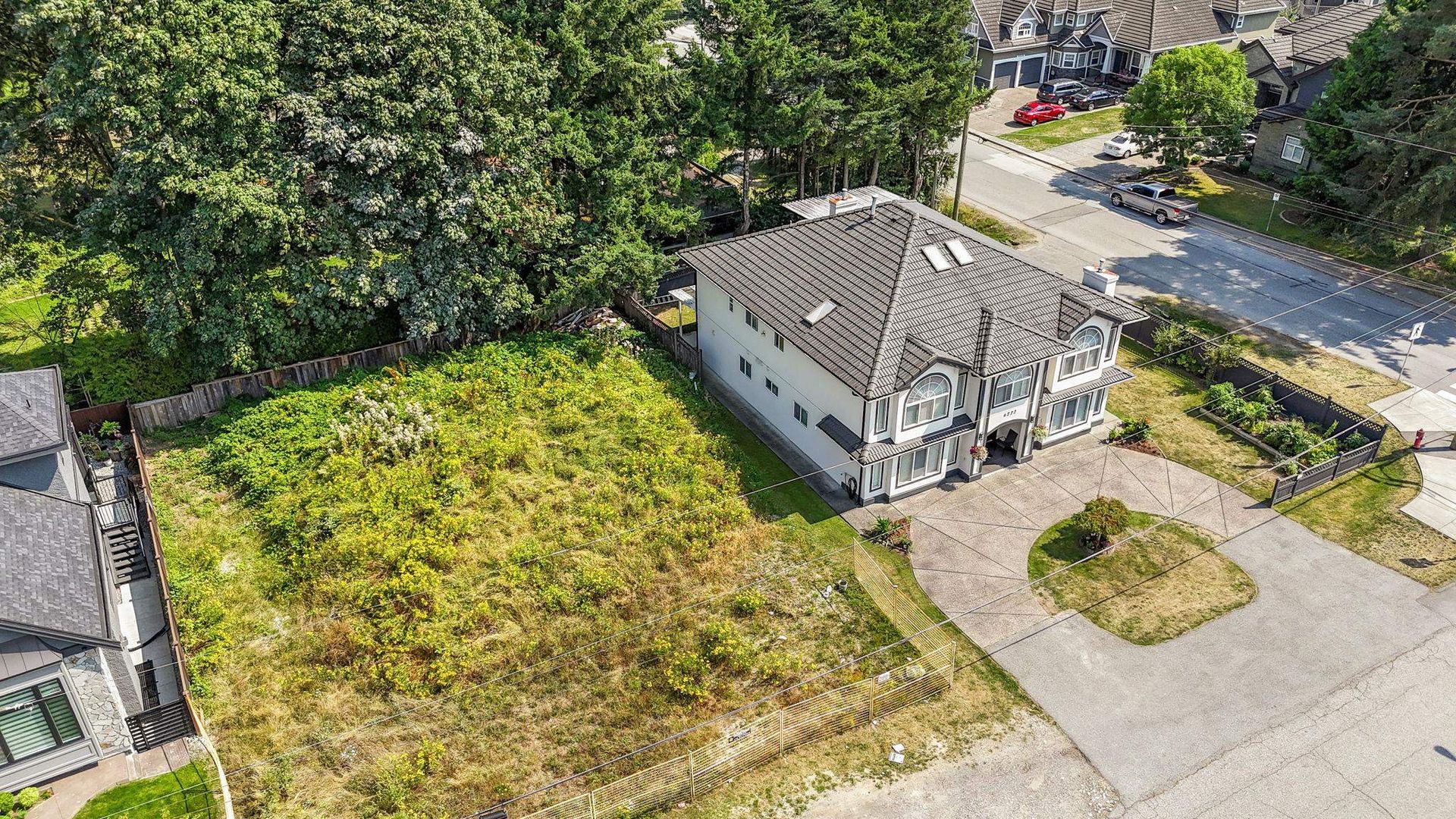 6222 133 Street, Panorama Ridge, Surrey photo number 2 6222 133 Street, Panorama Ridge, Surrey photo number 2