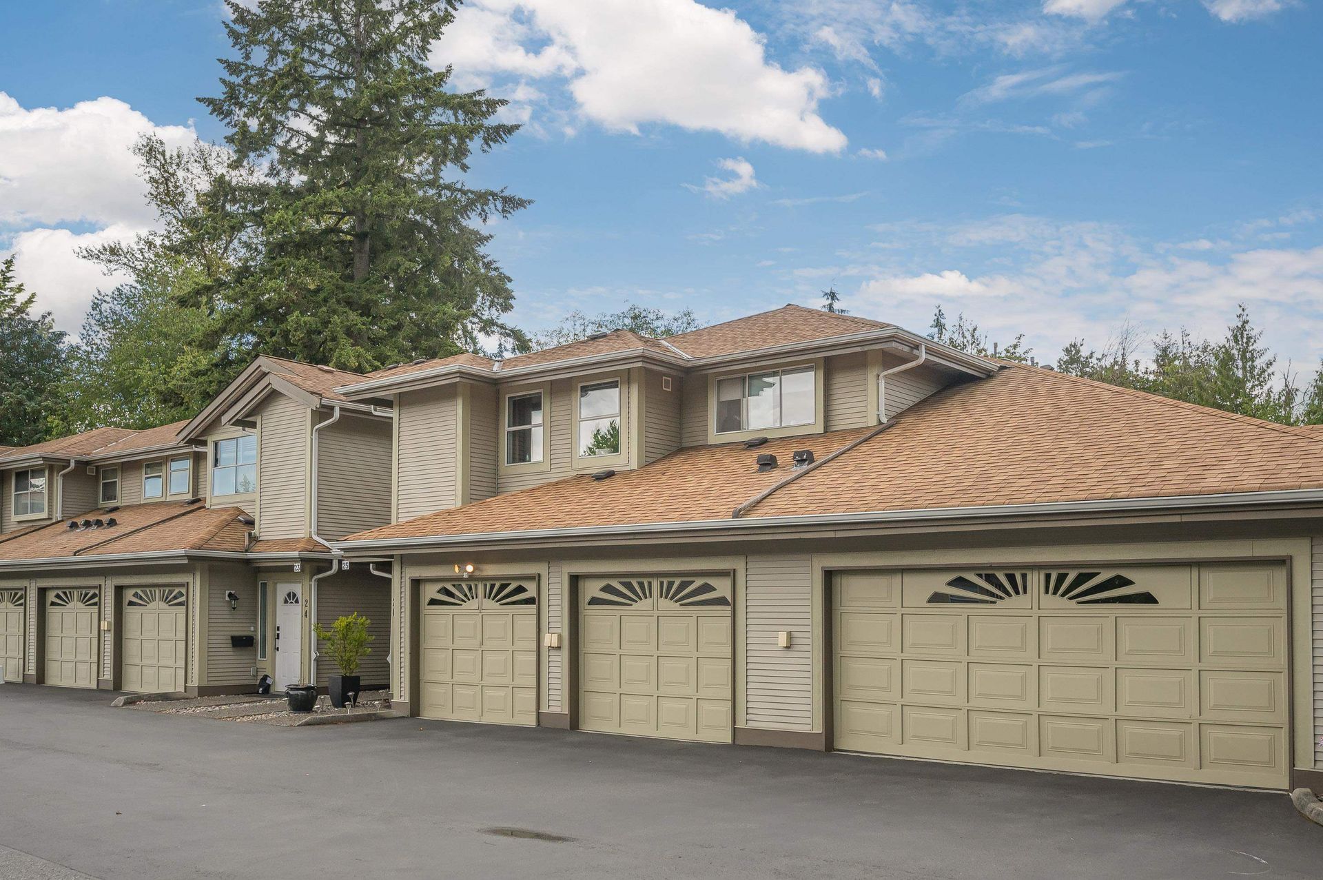 Photo 2 at 23 - 12071 232b Street, East Central, Maple Ridge Photo 2 at 23 - 12071 232b Street, East Central, Maple Ridge