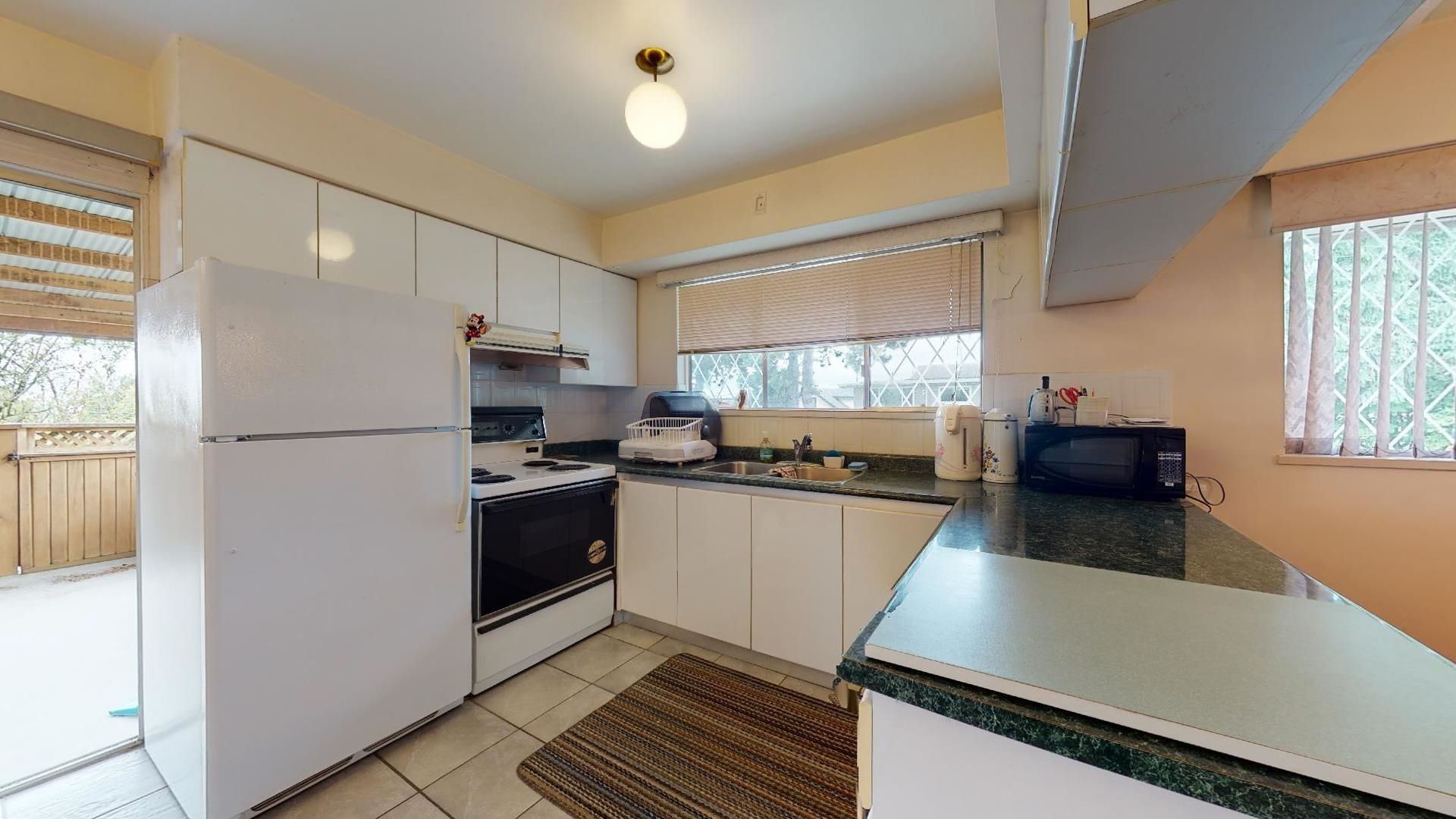 Photo 9 at 7808 Ross Street, South Vancouver, Vancouver East Photo 9 at 7808 Ross Street, South Vancouver, Vancouver East