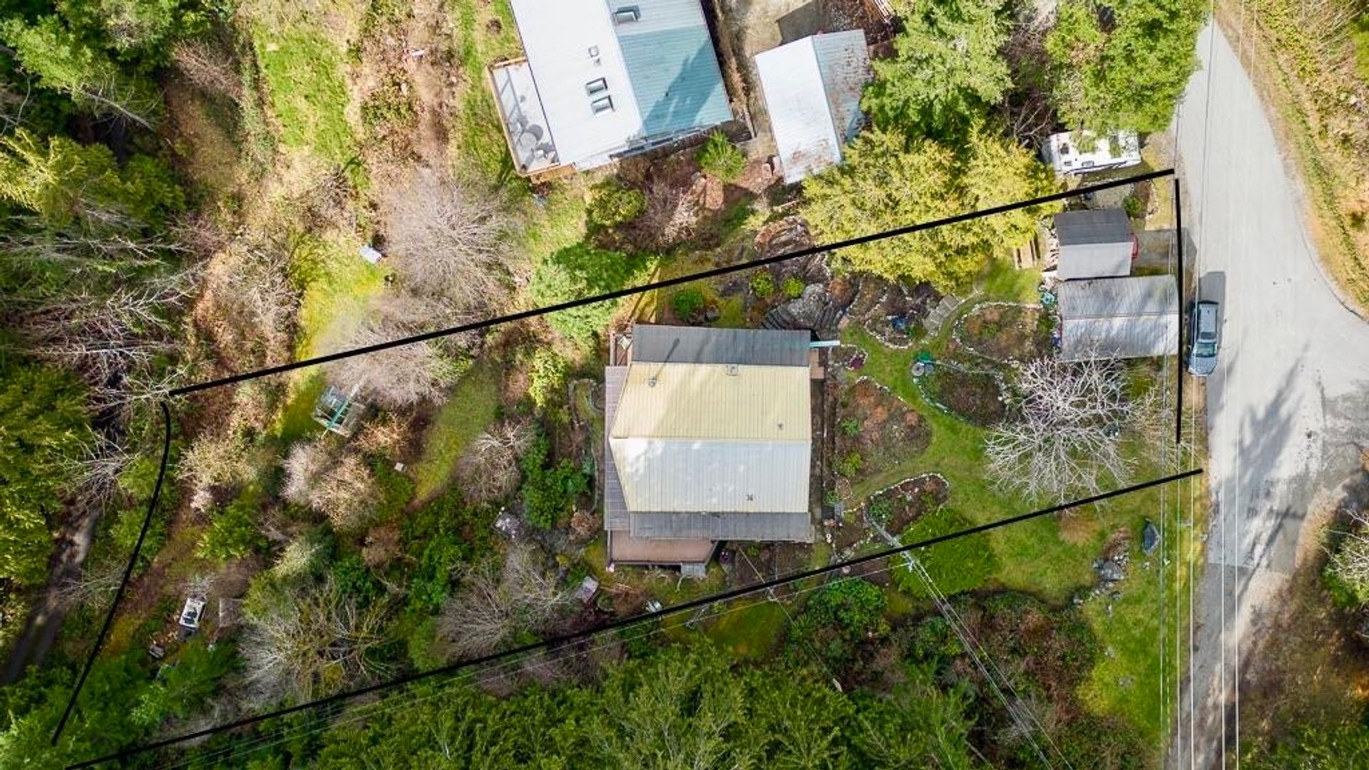 Photo 8 at 5228 Claydon Road, Pender Harbour Egmont, Sunshine Coast Photo 8 at 5228 Claydon Road, Pender Harbour Egmont, Sunshine Coast