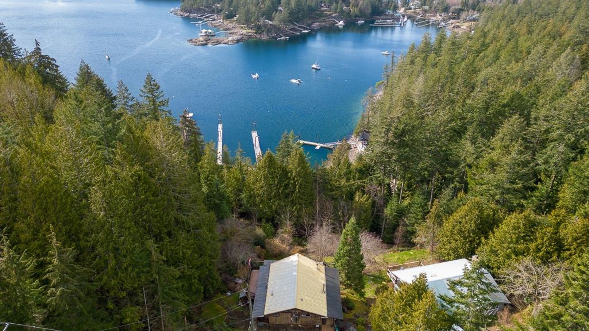 Photo 9 at 5228 Claydon Road, Pender Harbour Egmont, Sunshine Coast Photo 9 at 5228 Claydon Road, Pender Harbour Egmont, Sunshine Coast