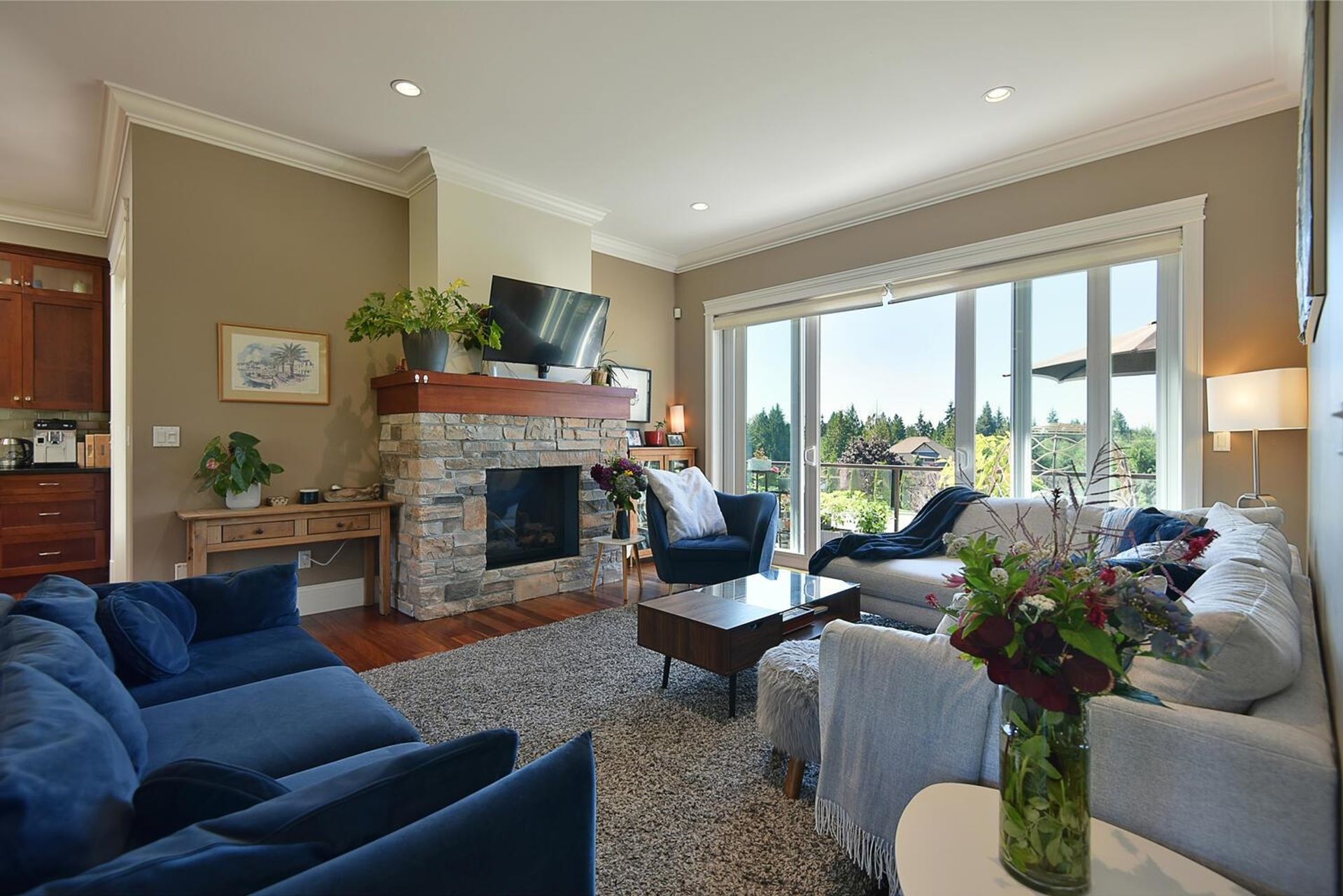 Photo 9 at 1464 Sunset Place, Gibsons & Area, Sunshine Coast Photo 9 at 1464 Sunset Place, Gibsons & Area, Sunshine Coast
