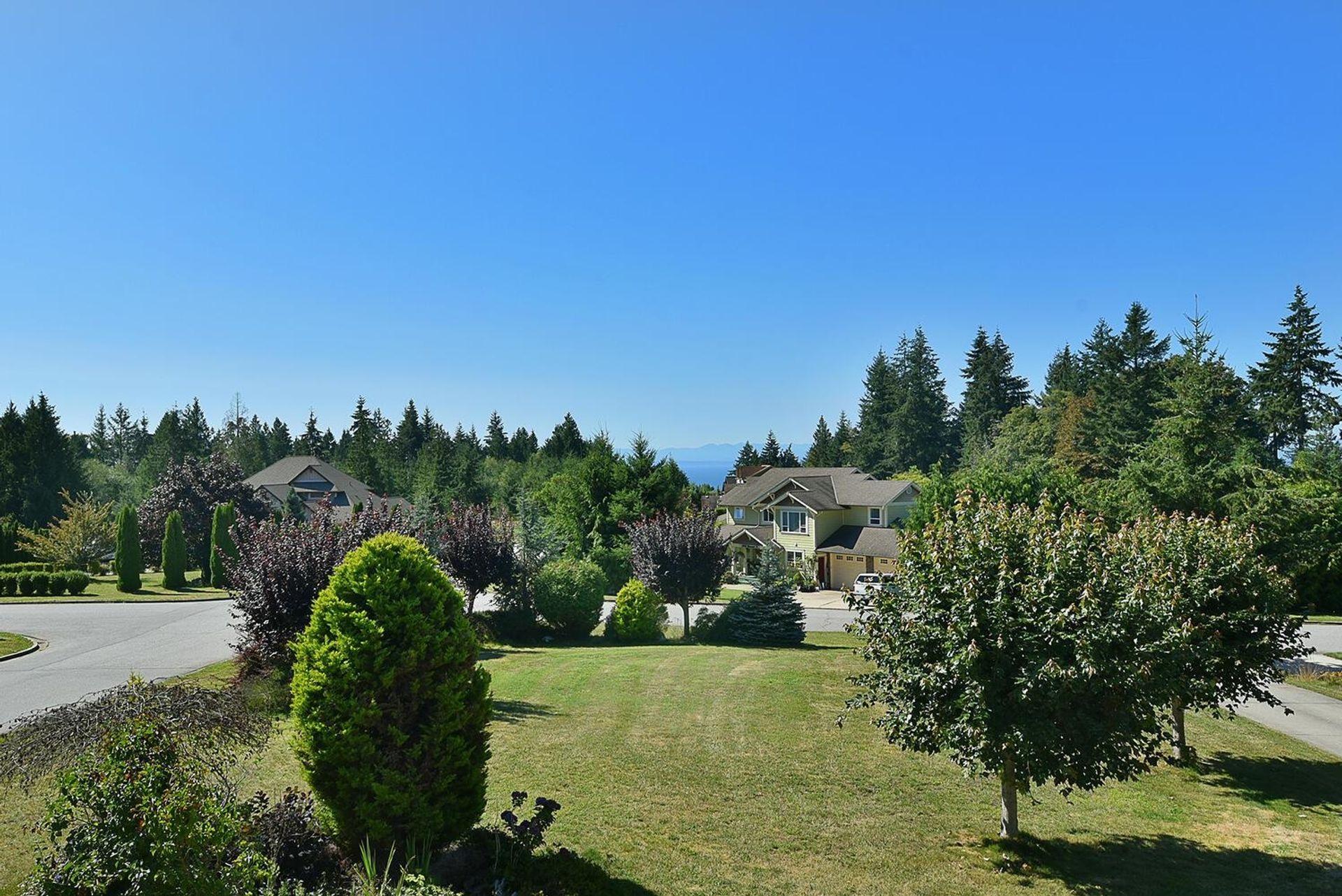 Photo 11 at 1464 Sunset Place, Gibsons & Area, Sunshine Coast Photo 11 at 1464 Sunset Place, Gibsons & Area, Sunshine Coast