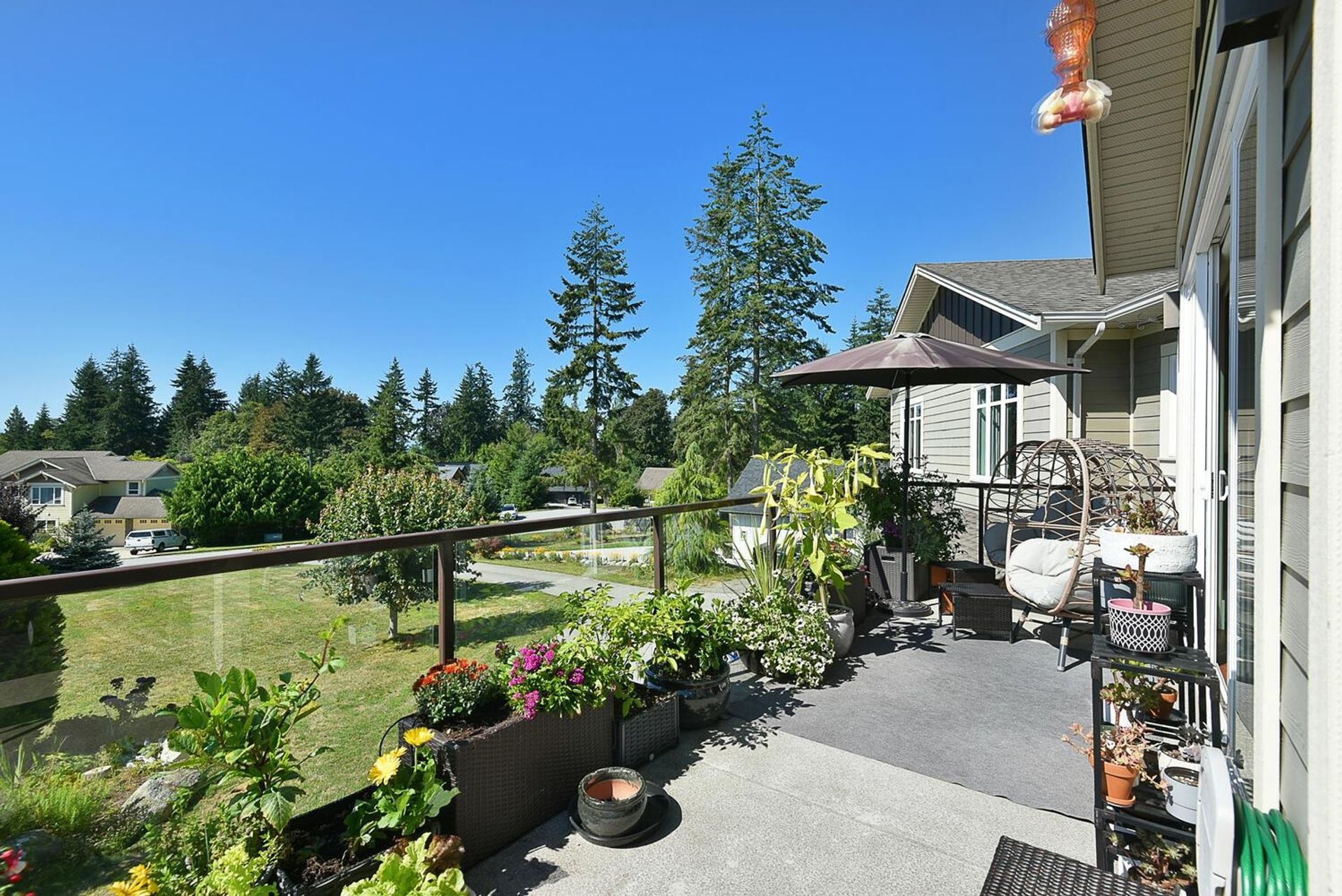 Photo 12 at 1464 Sunset Place, Gibsons & Area, Sunshine Coast Photo 12 at 1464 Sunset Place, Gibsons & Area, Sunshine Coast