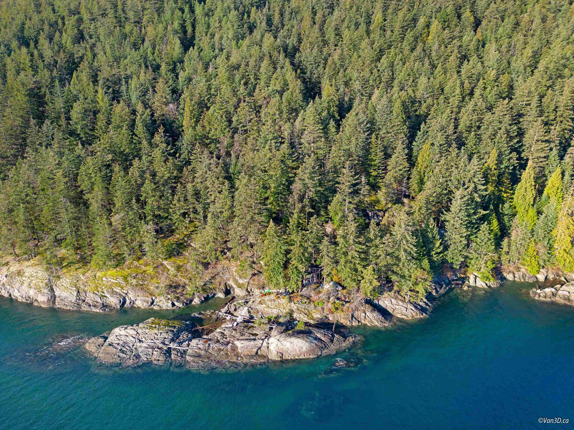 381 Waterfront, Bowen Island  by Jordan Bosa Real Estate Advisor 381 Waterfront, Bowen Island