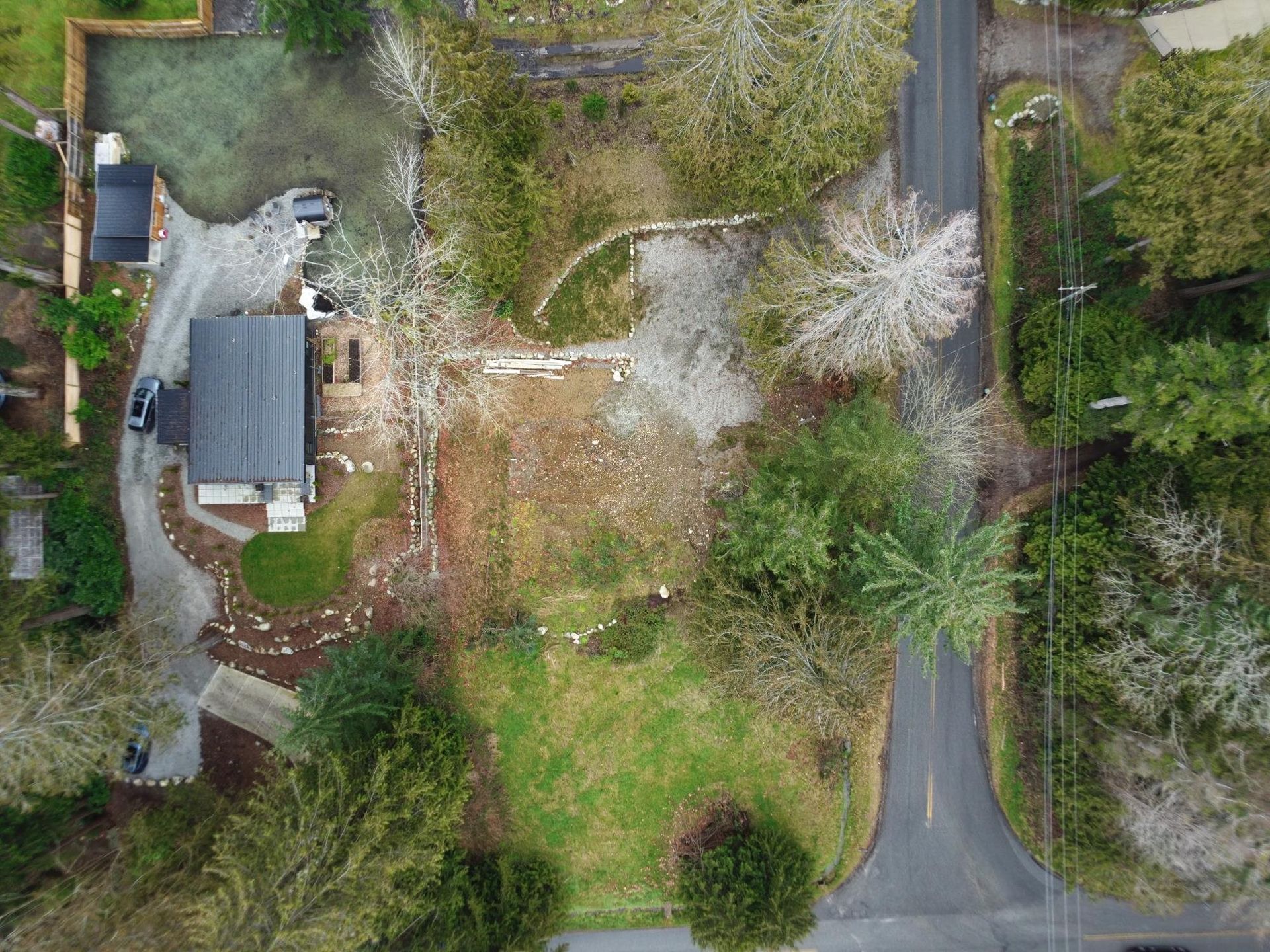 Photo 4 at 103 Pratt Road, Gibsons & Area, Sunshine Coast Photo 4 at 103 Pratt Road, Gibsons & Area, Sunshine Coast
