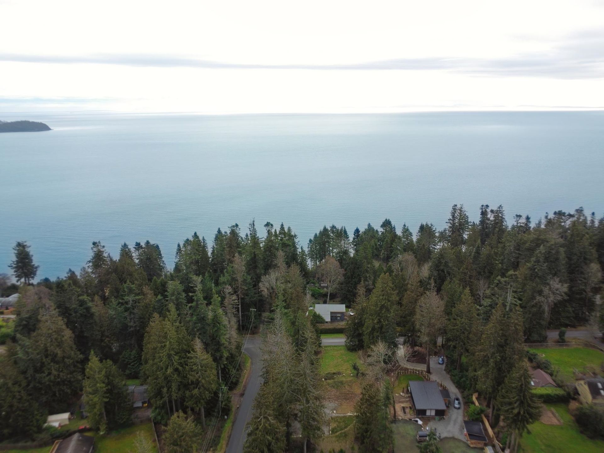 Photo 8 at 103 Pratt Road, Gibsons & Area, Sunshine Coast Photo 8 at 103 Pratt Road, Gibsons & Area, Sunshine Coast