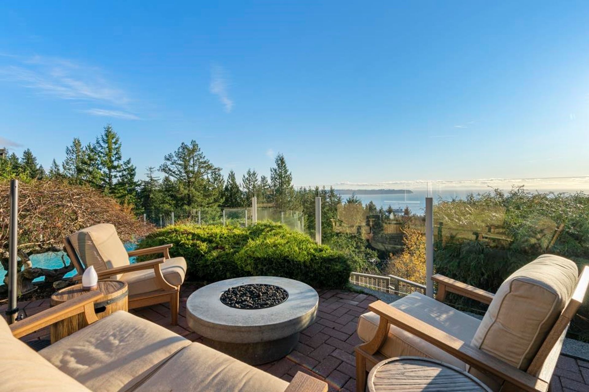 Photo 38 at 4570 Woodgreen Court, Cypress Park Estates, West Vancouver Photo 38 at 4570 Woodgreen Court, Cypress Park Estates, West Vancouver