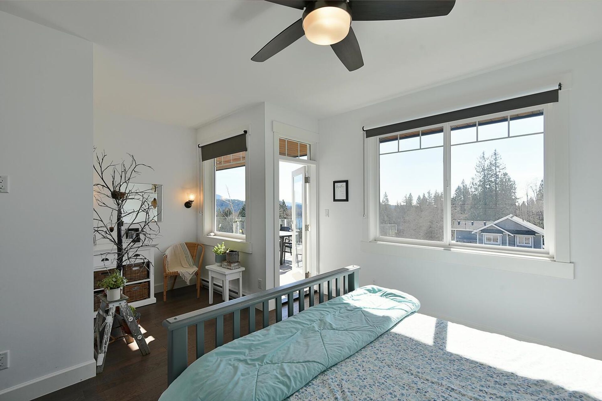 Photo 18 at 605 Woodland Avenue, Gibsons & Area, Sunshine Coast Photo 18 at 605 Woodland Avenue, Gibsons & Area, Sunshine Coast