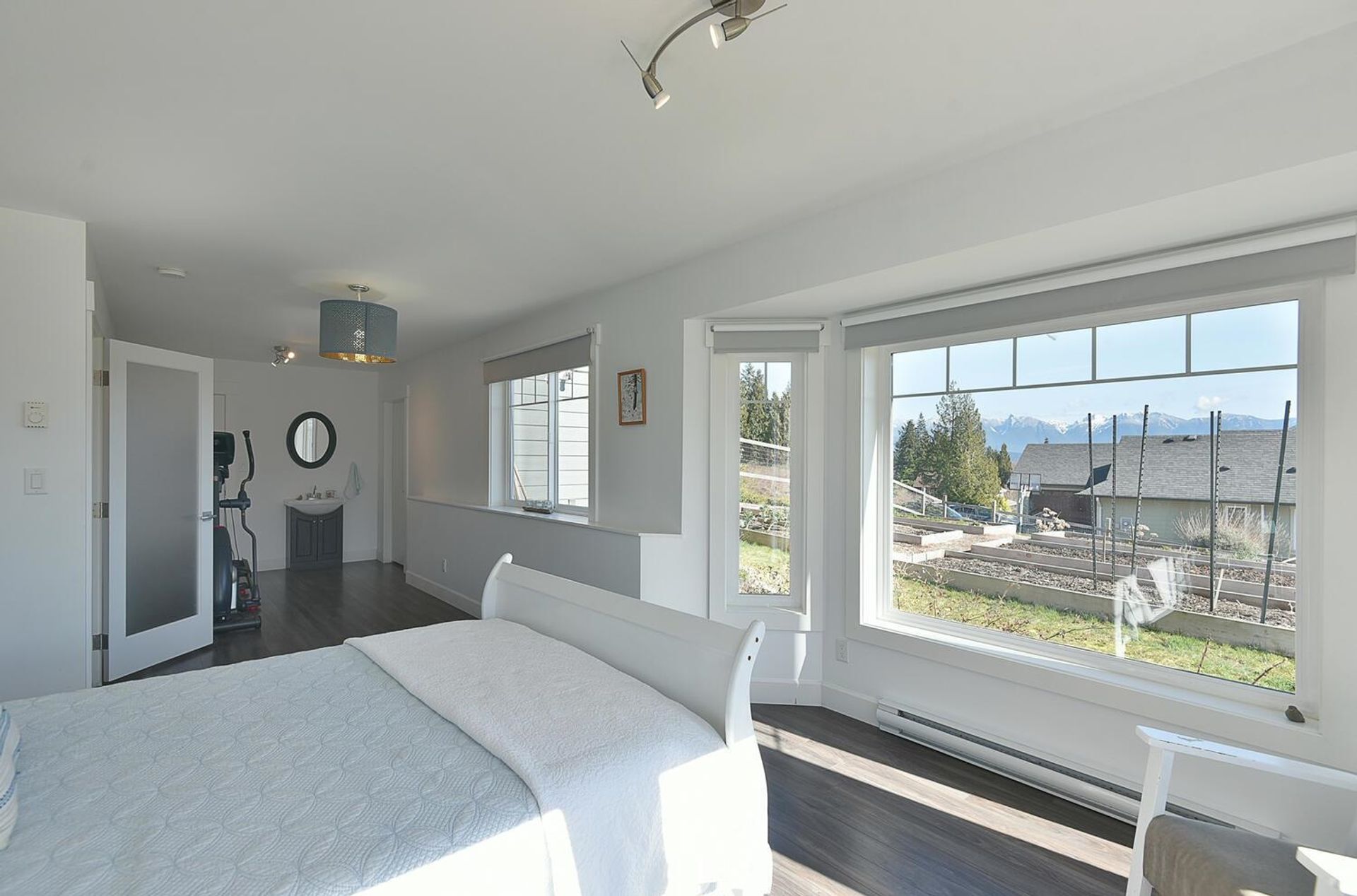 Photo 28 at 605 Woodland Avenue, Gibsons & Area, Sunshine Coast Photo 28 at 605 Woodland Avenue, Gibsons & Area, Sunshine Coast