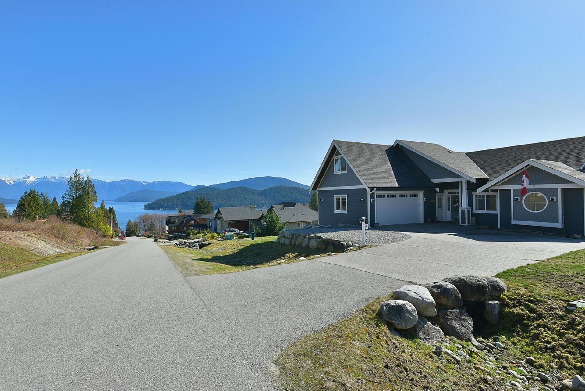 Photo 35 at 605 Woodland Avenue, Gibsons & Area, Sunshine Coast Photo 35 at 605 Woodland Avenue, Gibsons & Area, Sunshine Coast