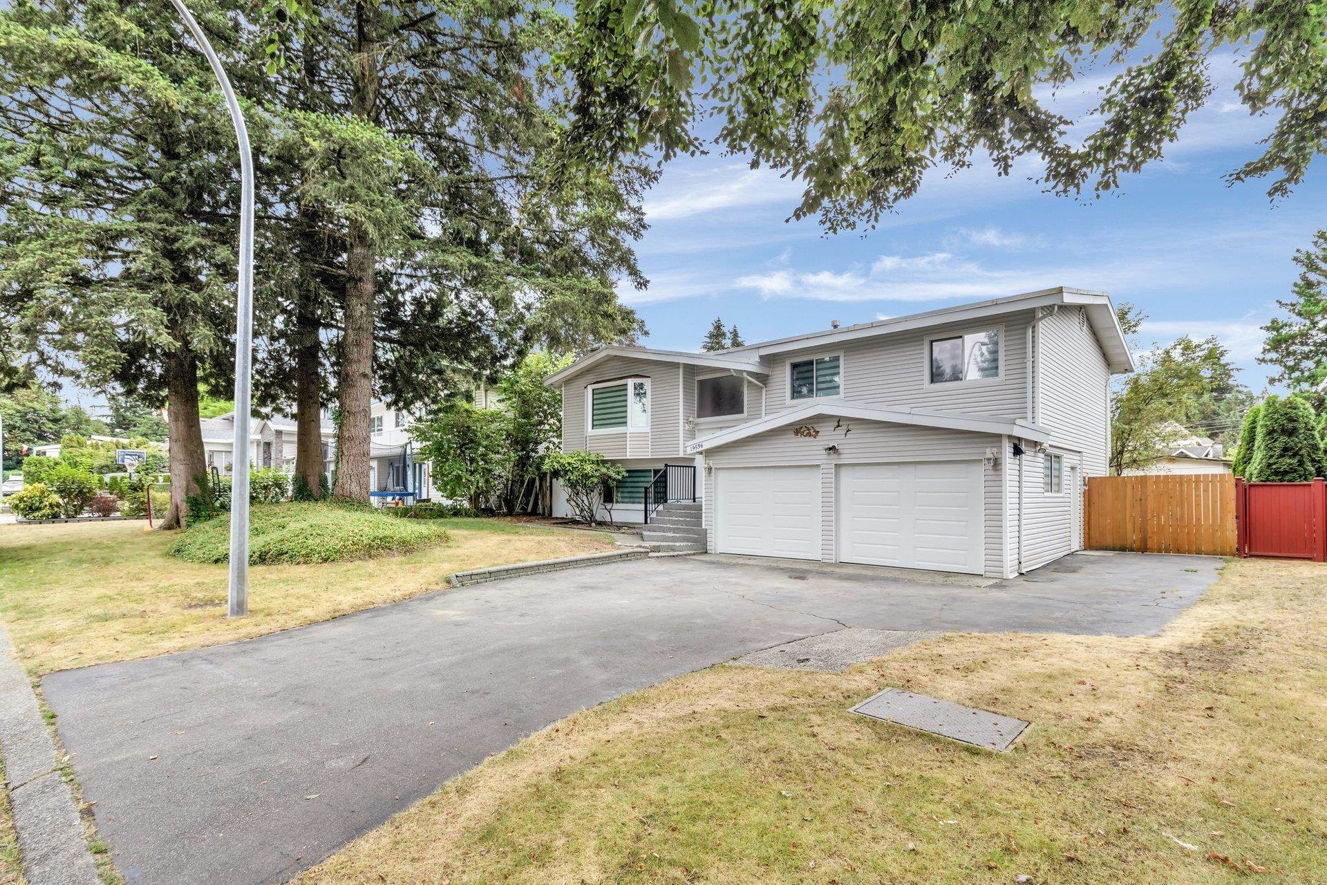 19536 118b Avenue, Central Meadows, Pitt Meadows  by Adil Dinani Real Estate Advisor 19536 118b Avenue, Central Meadows, Pitt Meadows