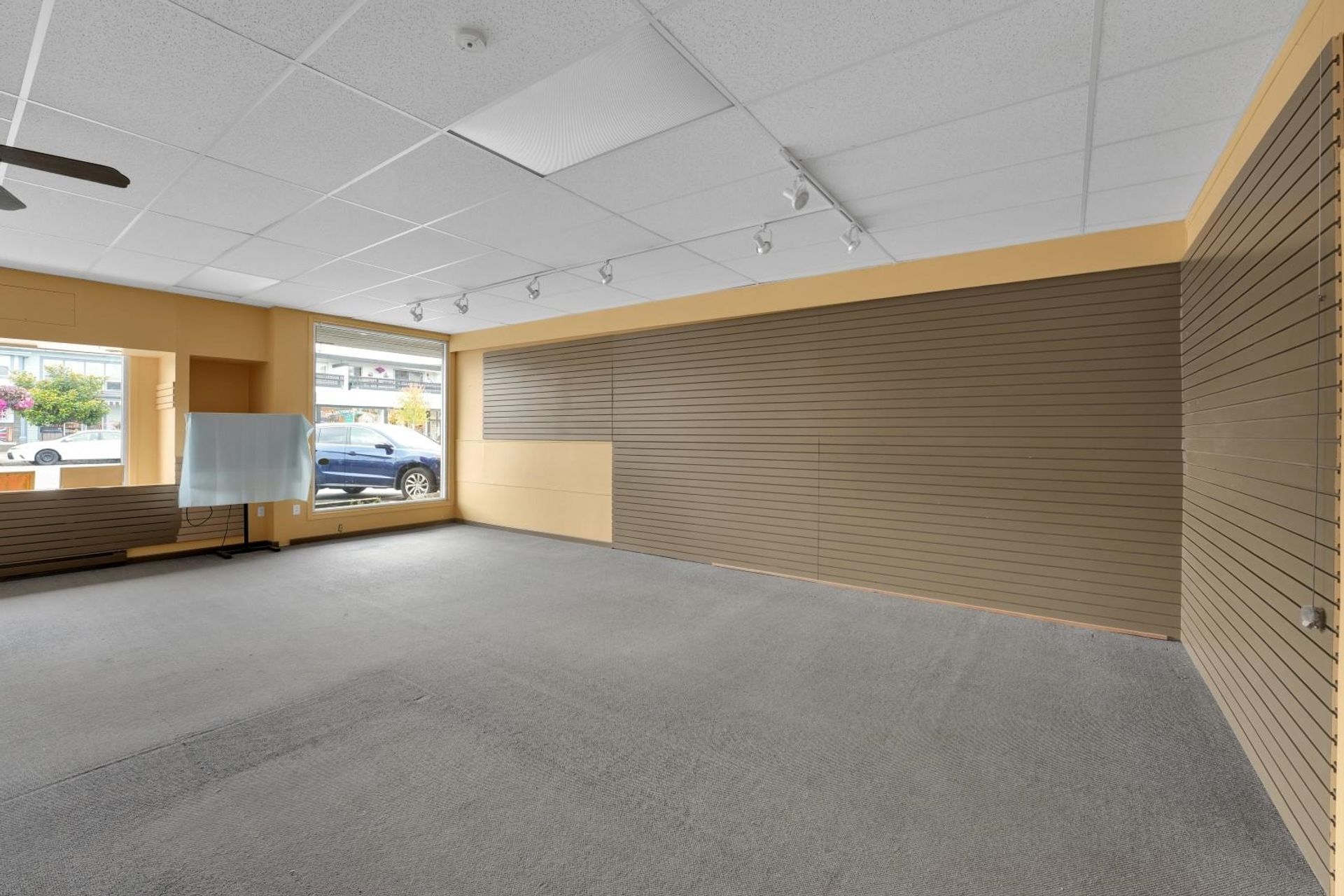 Photo 4 at Unit B - 5651 Cowrie Street, Sechelt District, Sunshine Coast Photo 4 at Unit B - 5651 Cowrie Street, Sechelt District, Sunshine Coast