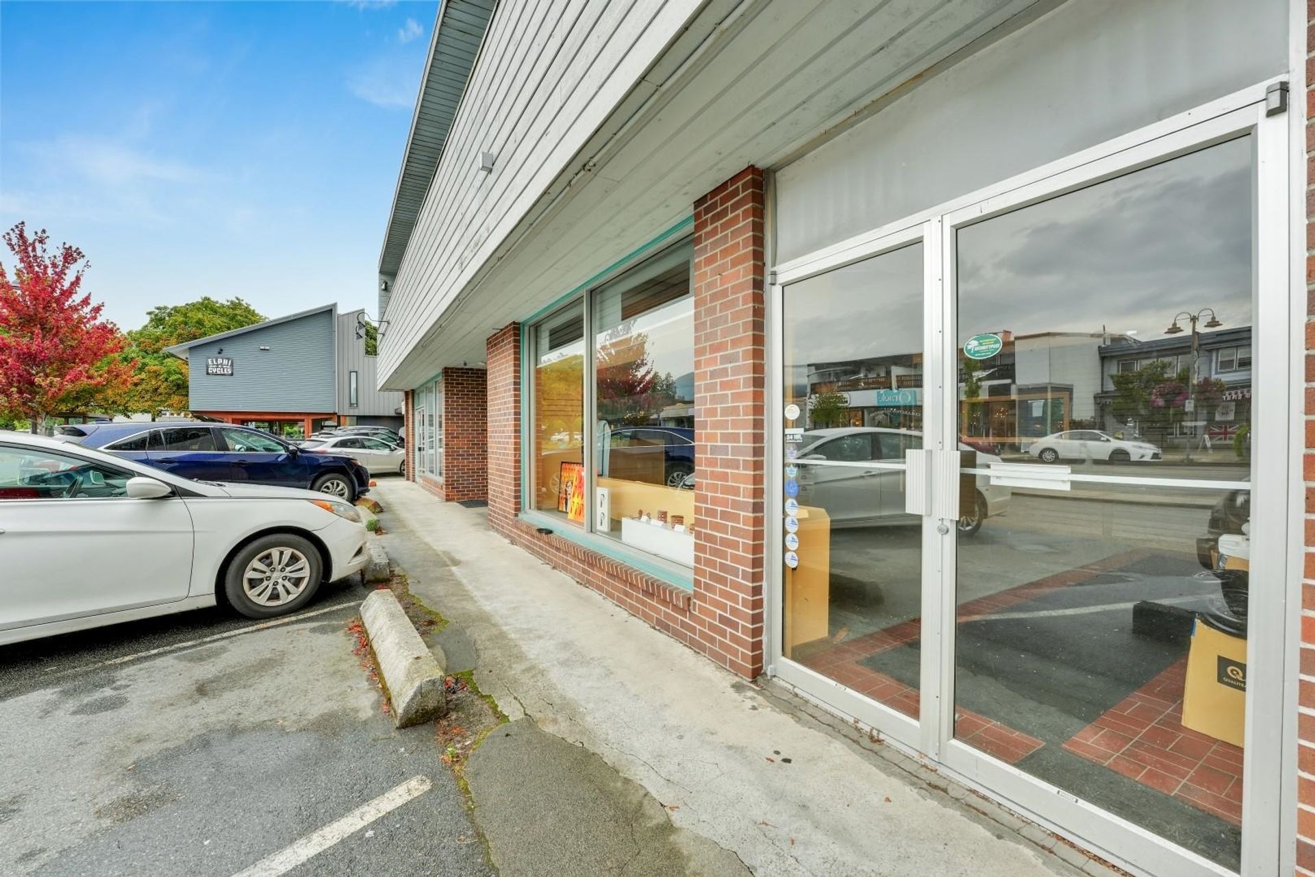 Photo 10 at Unit B - 5651 Cowrie Street, Sechelt District, Sunshine Coast Photo 10 at Unit B - 5651 Cowrie Street, Sechelt District, Sunshine Coast