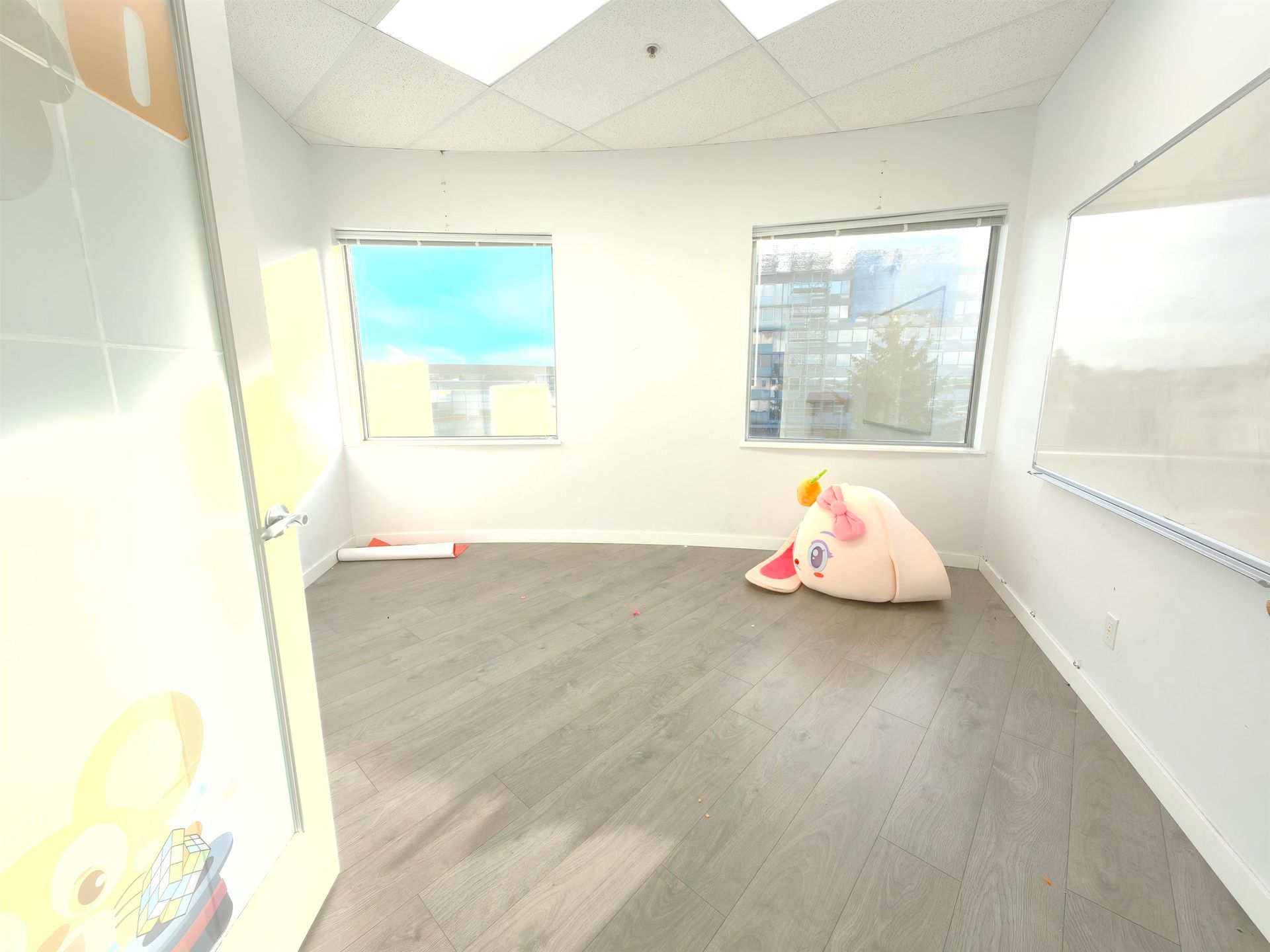 Photo 7 at 6610 - 8181 Cambie Road, West Cambie, Richmond Photo 7 at 6610 - 8181 Cambie Road, West Cambie, Richmond