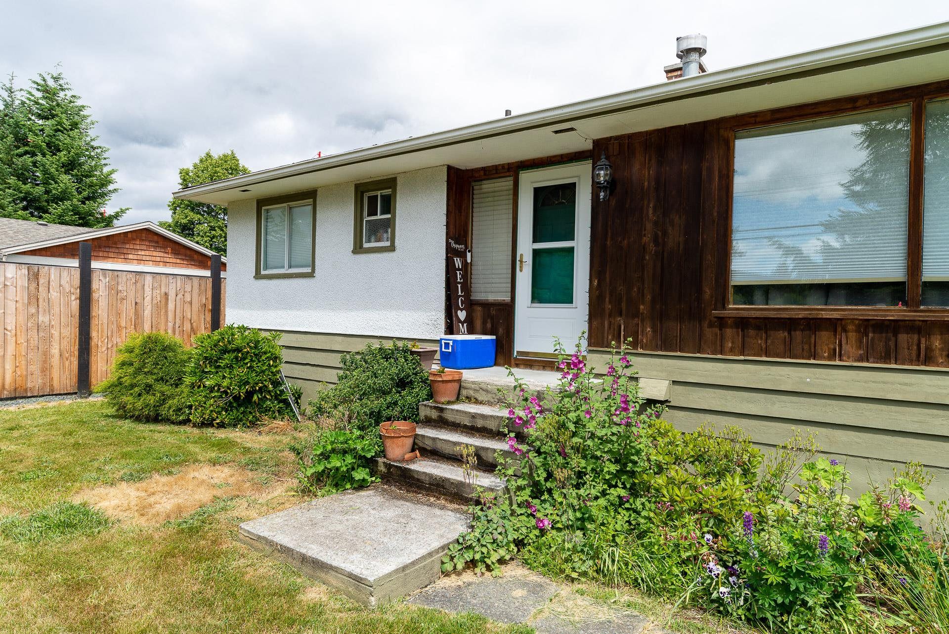 6707 Bell Mckinnon Road, FVREB Out of Town photo 3 6707 Bell Mckinnon Road, FVREB Out of Town photo 3