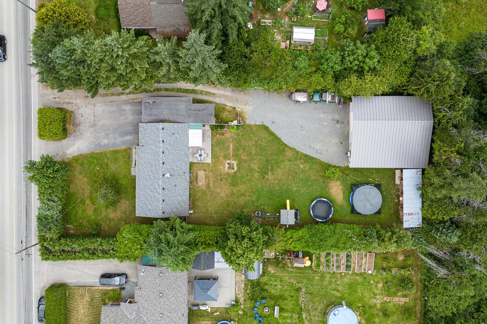 6721 Bell Mckinnon Road, FVREB Out of Town photo 4 6721 Bell Mckinnon Road, FVREB Out of Town photo 4