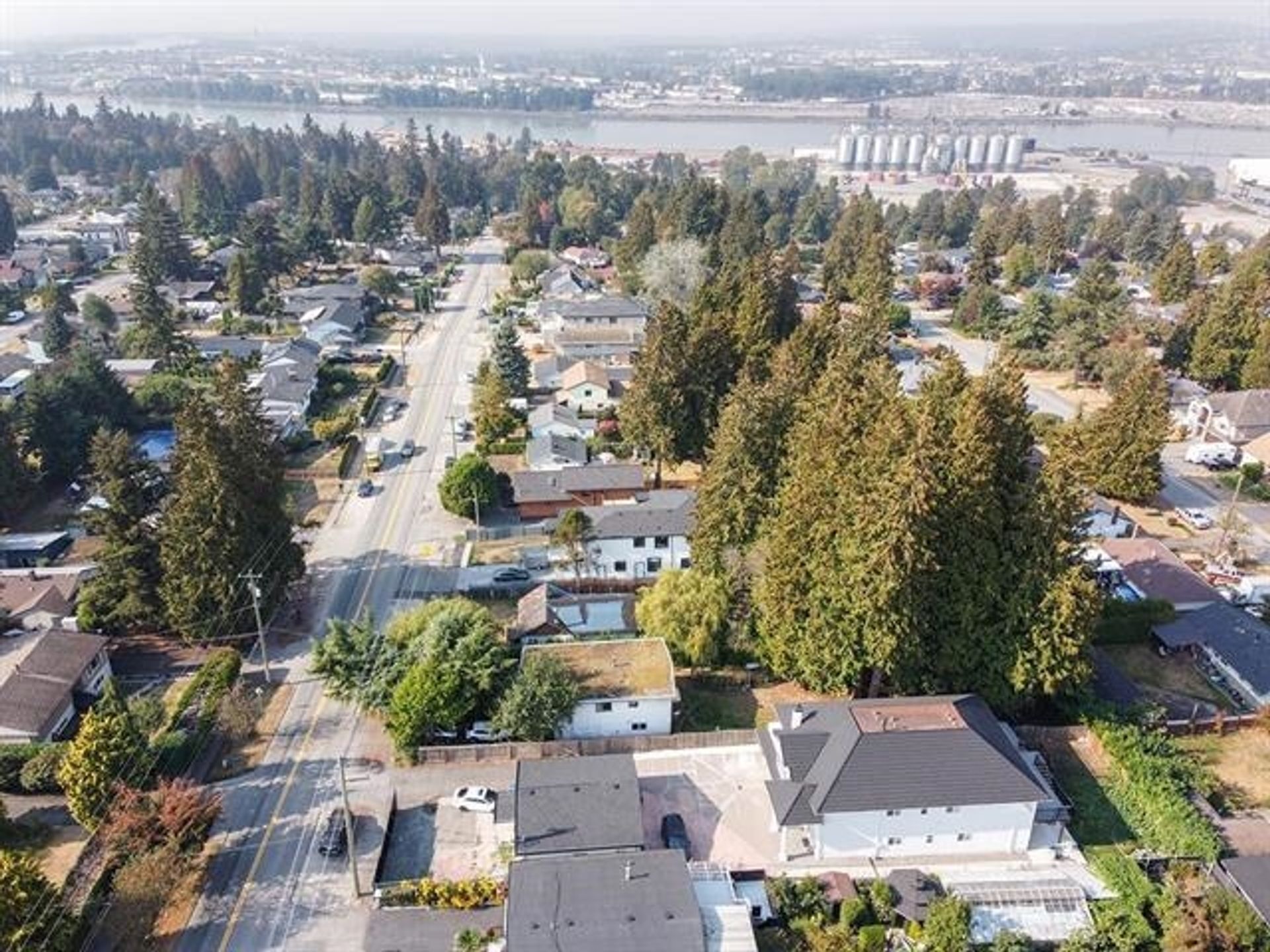 11539 96 Avenue, Royal Heights, North Surrey