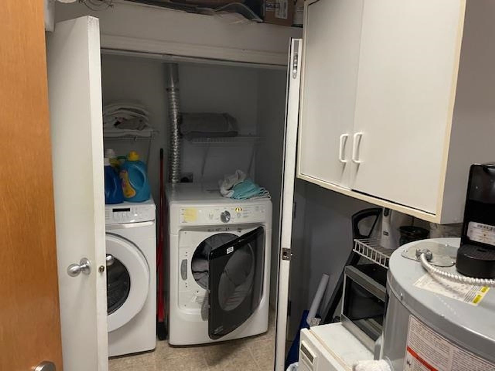 Photo 5 at 212 - 2233 Burrard Street, Kitsilano, Vancouver West Photo 5 at 212 - 2233 Burrard Street, Kitsilano, Vancouver West