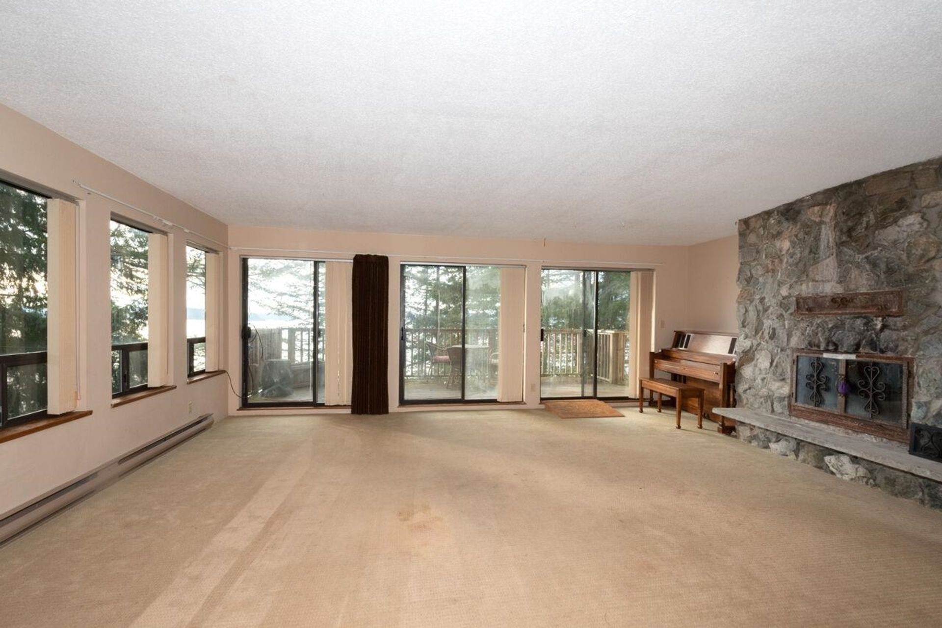 Photo 7 at 908 Clipper Place, Bowen Island Photo 7 at 908 Clipper Place, Bowen Island