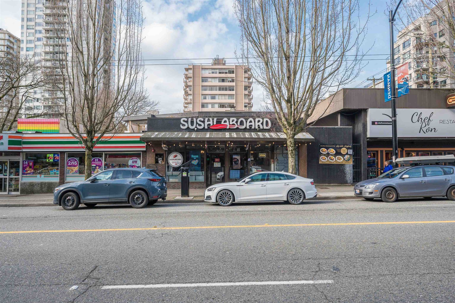 Photo 2 at 1047 Denman Street, West End VW, Vancouver West Photo 2 at 1047 Denman Street, West End VW, Vancouver West