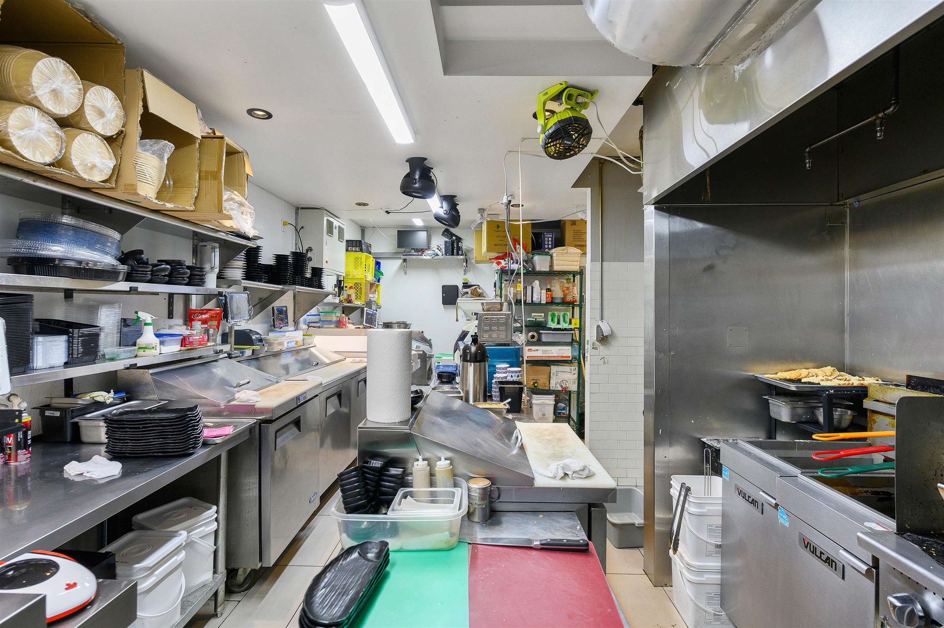 Photo 17 at 1047 Denman Street, West End VW, Vancouver West Photo 17 at 1047 Denman Street, West End VW, Vancouver West