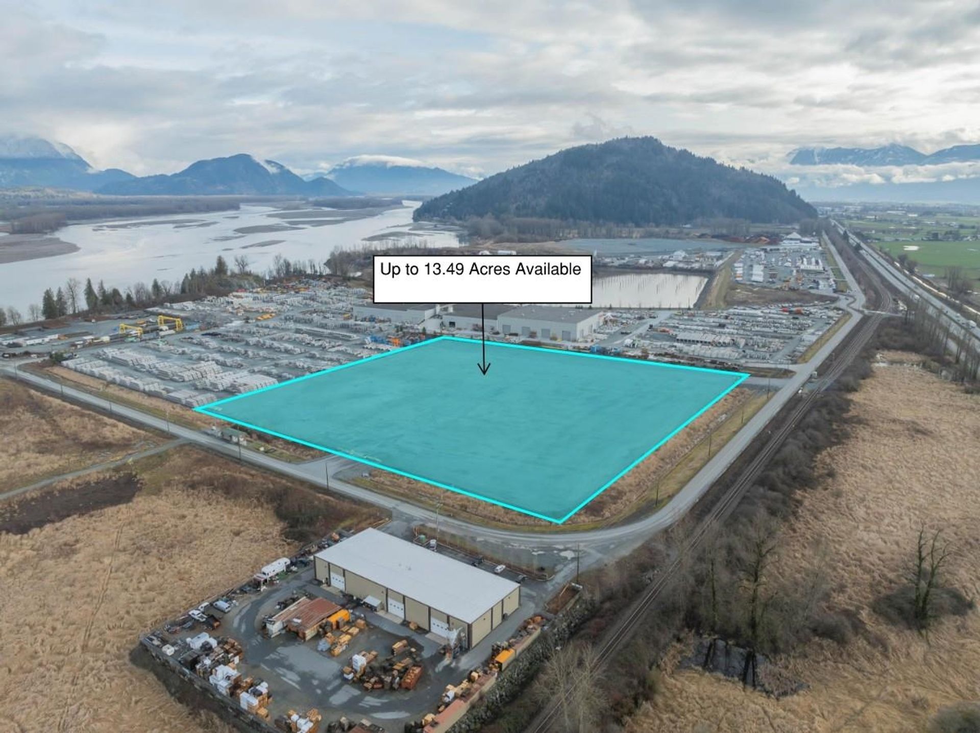 41723 Cannor Road, West Chilliwack, Chilliwack photo number 2