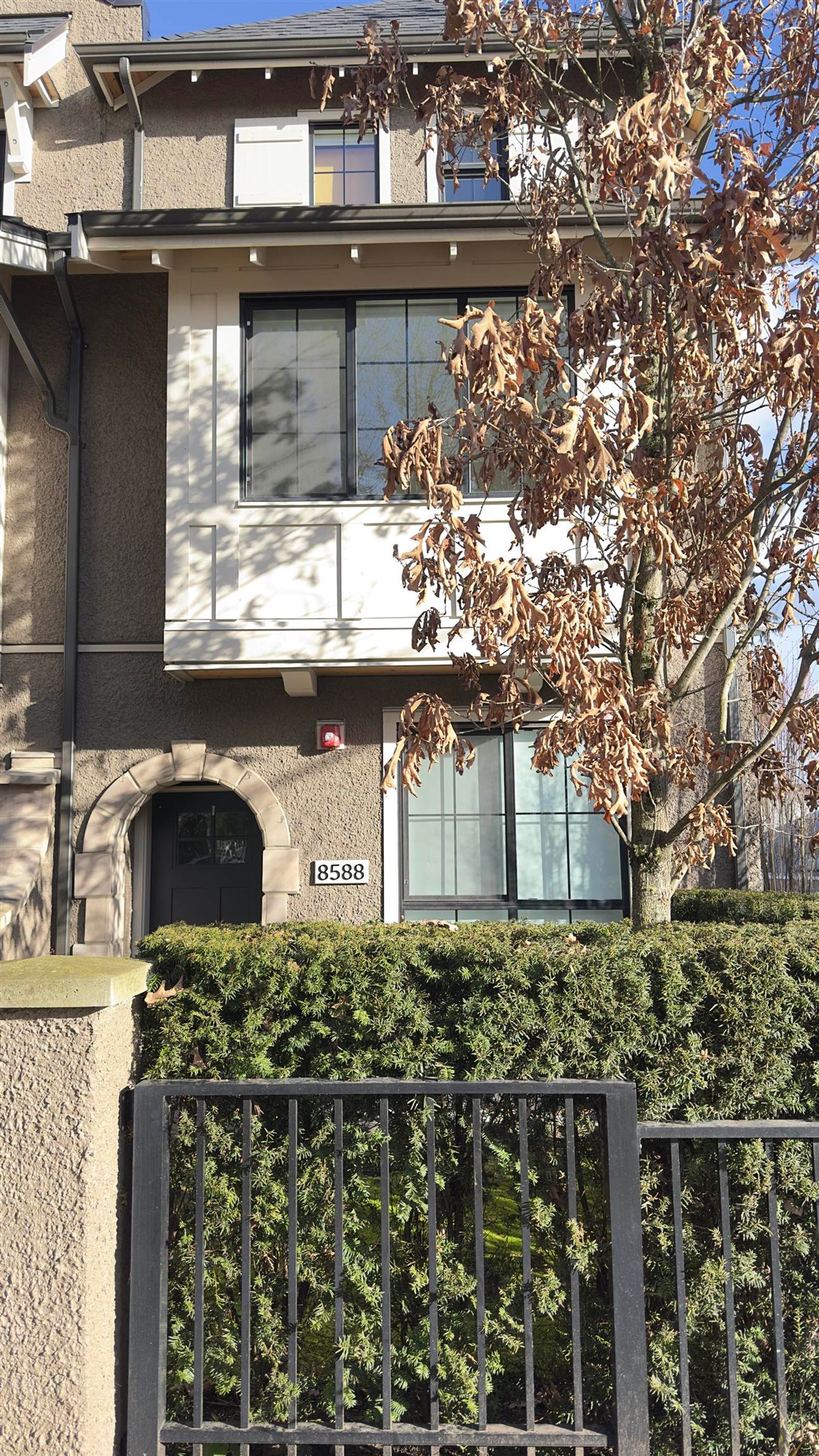 Photo 1 at 8588 Osler Street, Marpole, Vancouver West