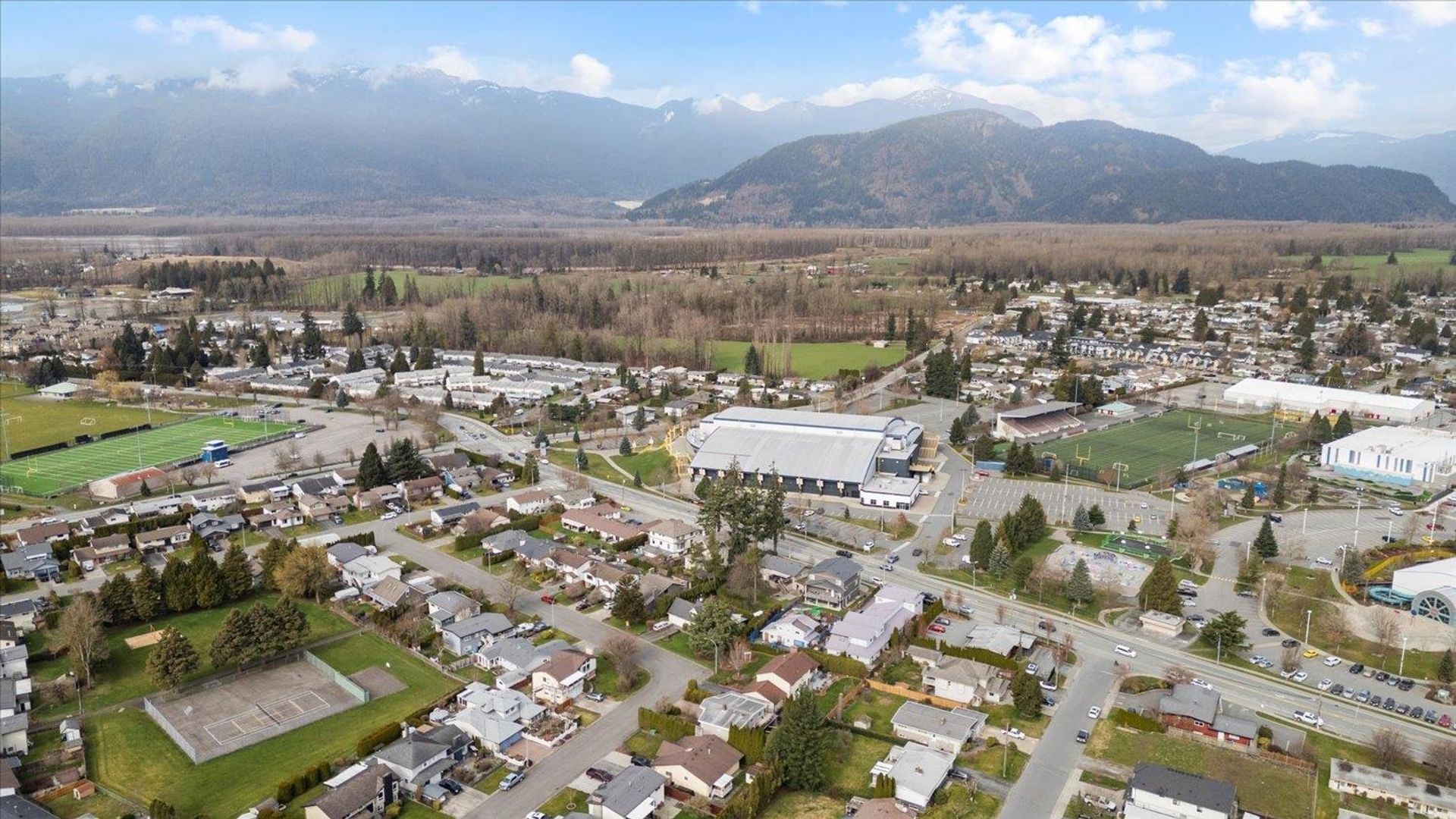 Photo 12 at 45360 Hodgins Avenue, Chilliwack Proper West, Chilliwack Photo 12 at 45360 Hodgins Avenue, Chilliwack Proper West, Chilliwack