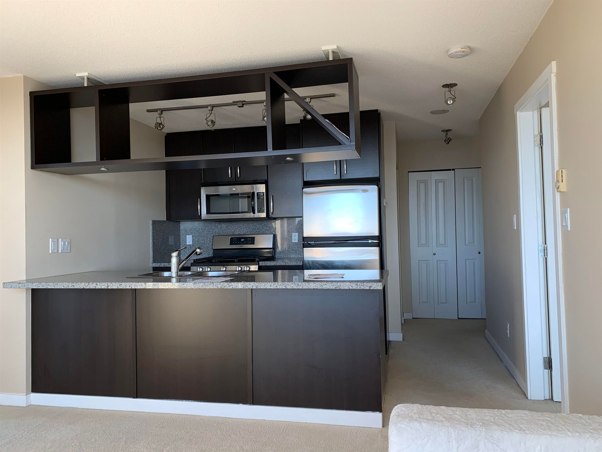 1701 - 5088 Kwantlen Street1