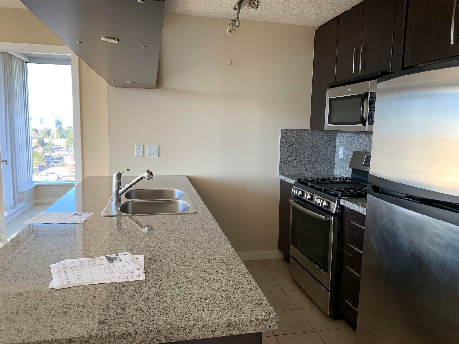 1701 - 5088 Kwantlen Street2
