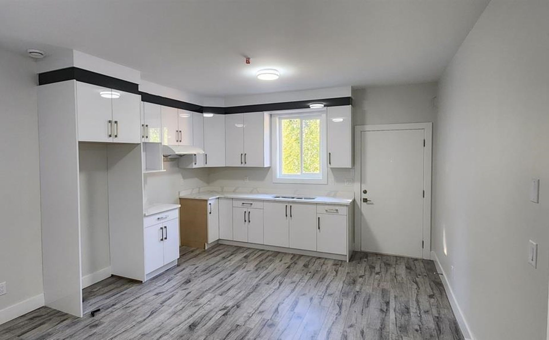 Photo 4 at 32651 Cunningham Avenue, Mission BC, Mission Photo 4 at 32651 Cunningham Avenue, Mission BC, Mission