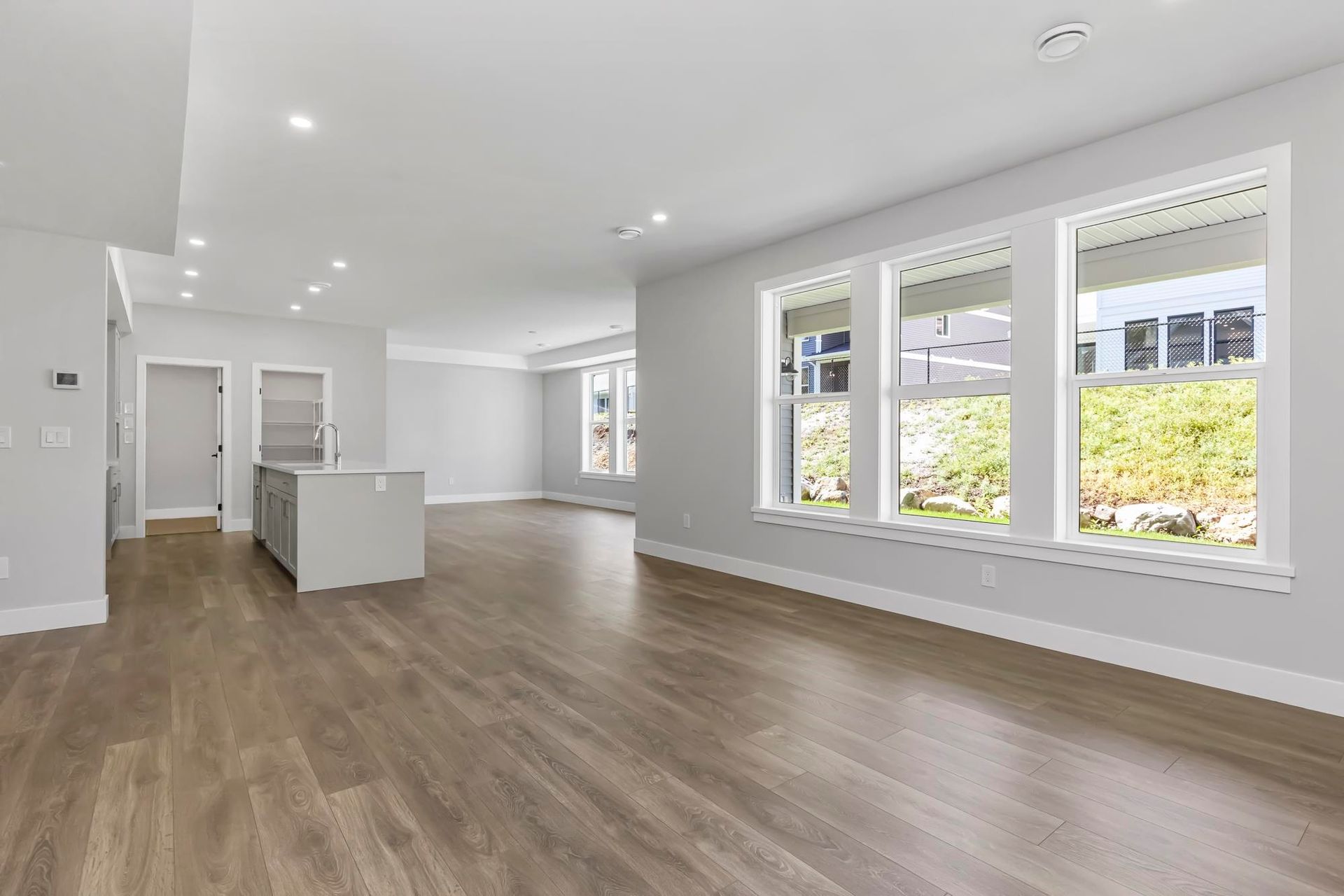 Photo 10 at 1970 Sparrow Hawk Place, Mt Woodside, Agassiz Photo 10 at 1970 Sparrow Hawk Place, Mt Woodside, Agassiz