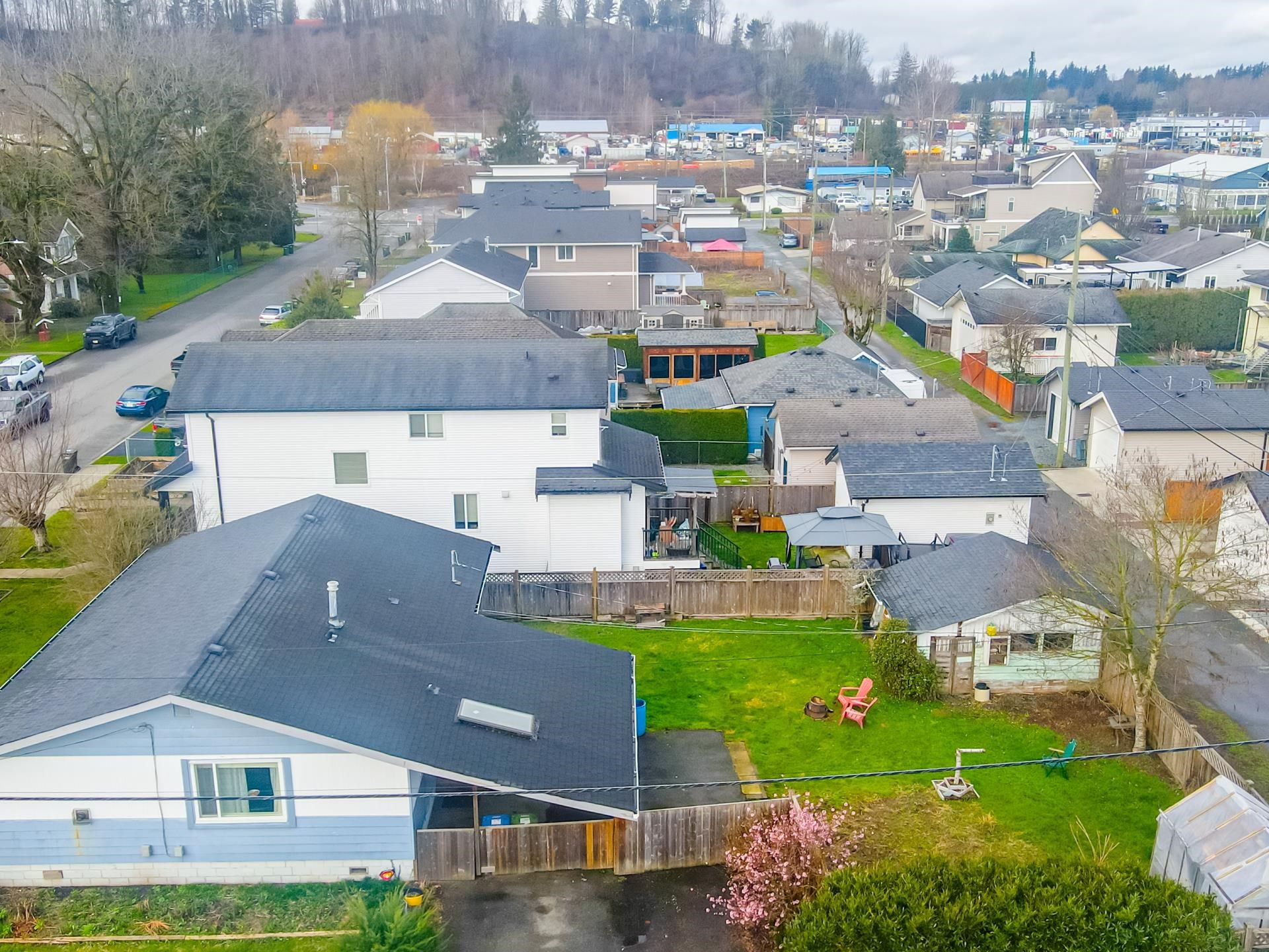 Photo 9 at 34693 2 Avenue, Poplar, Abbotsford Photo 9 at 34693 2 Avenue, Poplar, Abbotsford