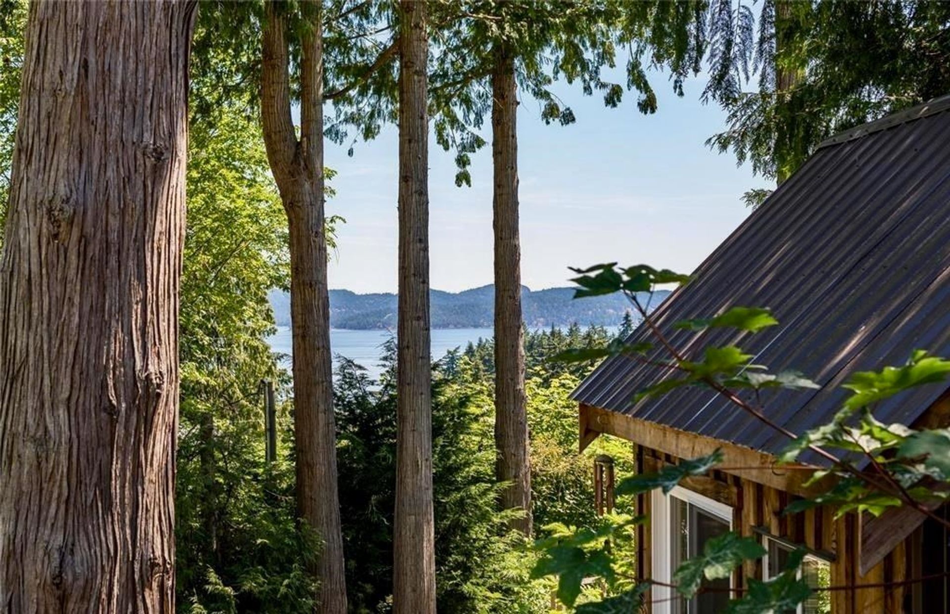 174 Victoria Street, Salt Spring Island, Islands-Van. & Gulf  by Brian Rhys | REALTOR® - Royal LePage Sussex 174 Victoria Street, Salt Spring Island, Islands-Van. & Gulf