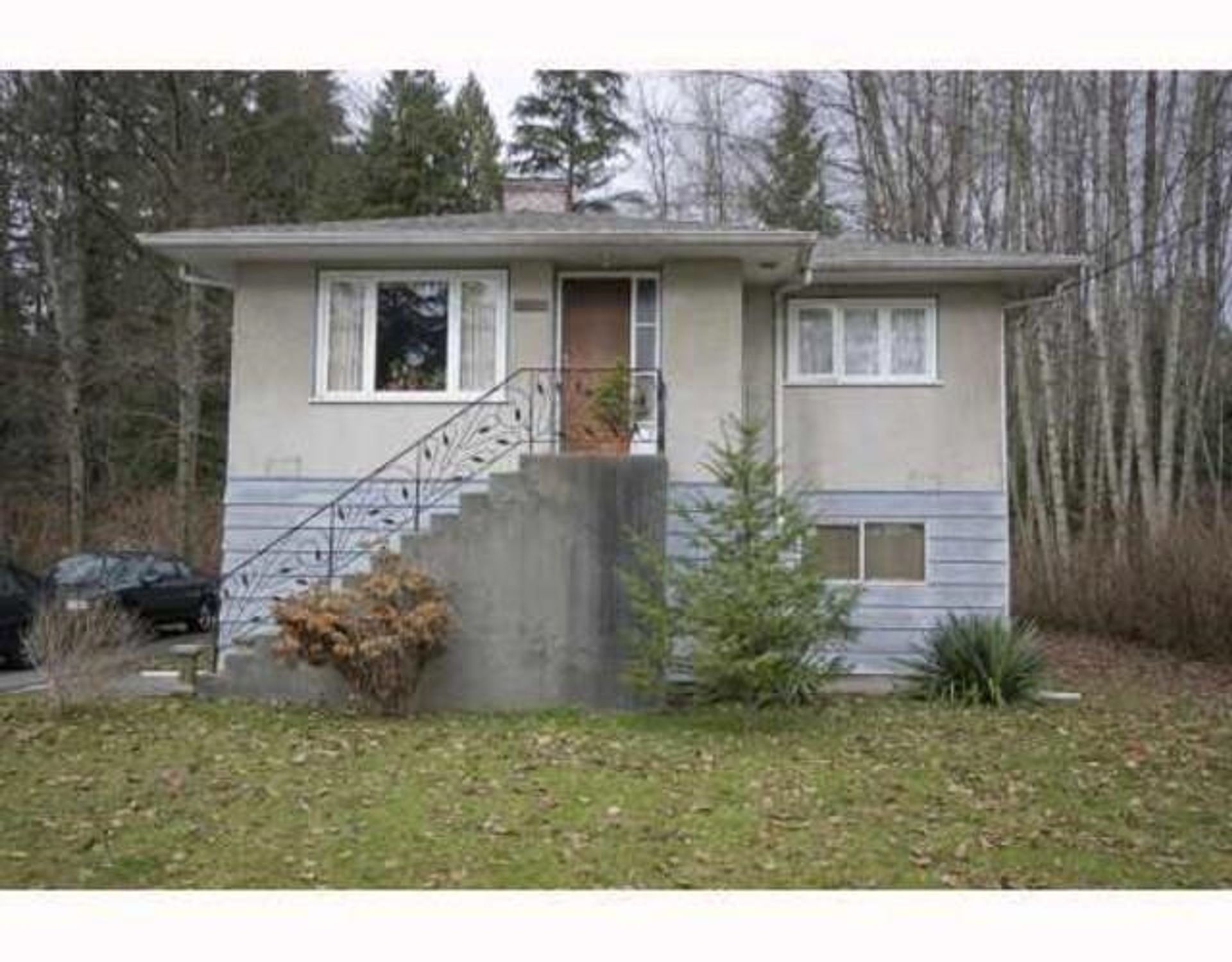 2336 Old Dollarton Road, Seymour NV, North Vancouver photo number 2 2336 Old Dollarton Road, Seymour NV, North Vancouver photo number 2