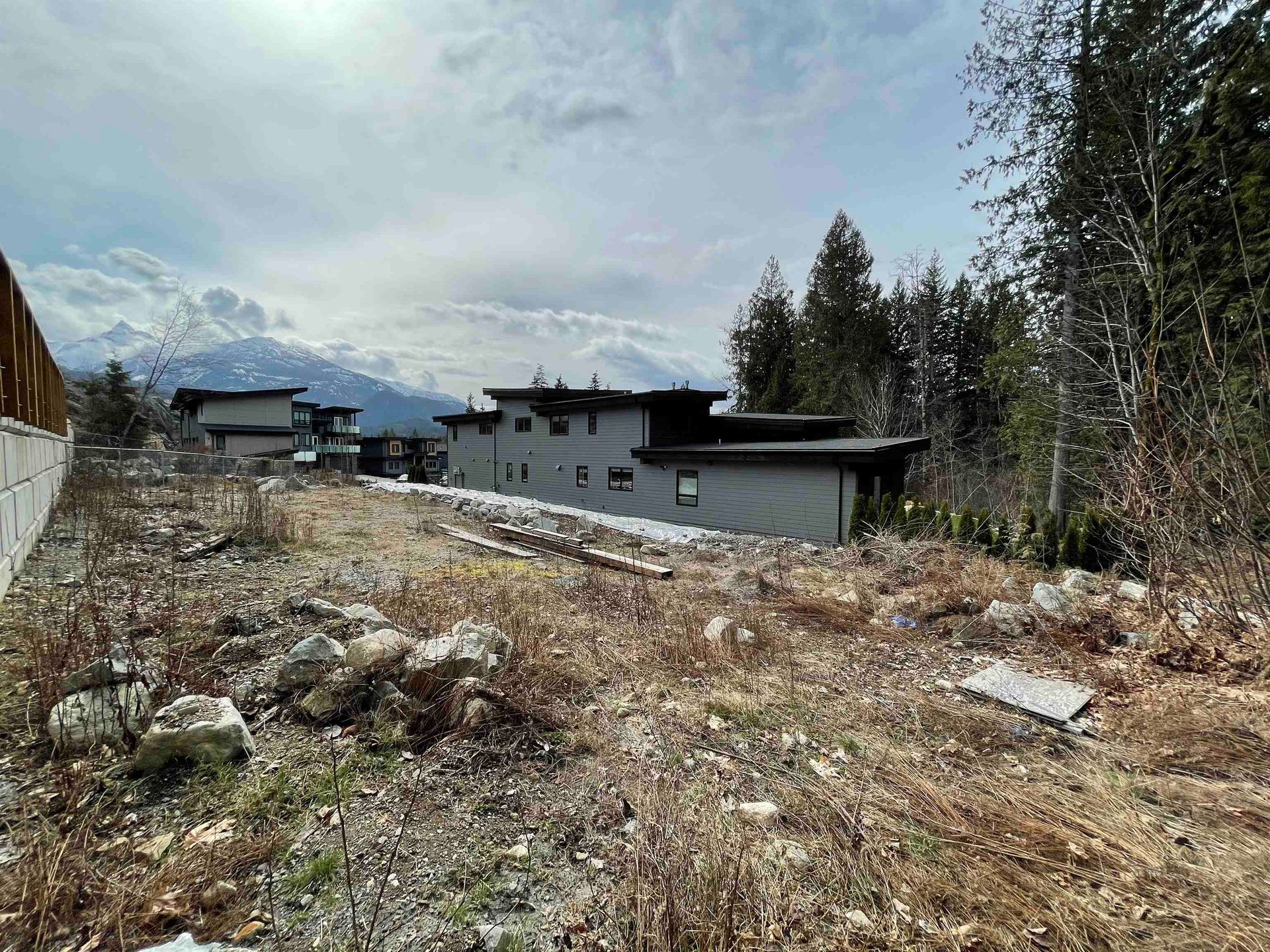 3355 Descartes Place, University Highlands, Squamish  by Find A Property with Sotheby's International Realty Canada 3355 Descartes Place, University Highlands, Squamish