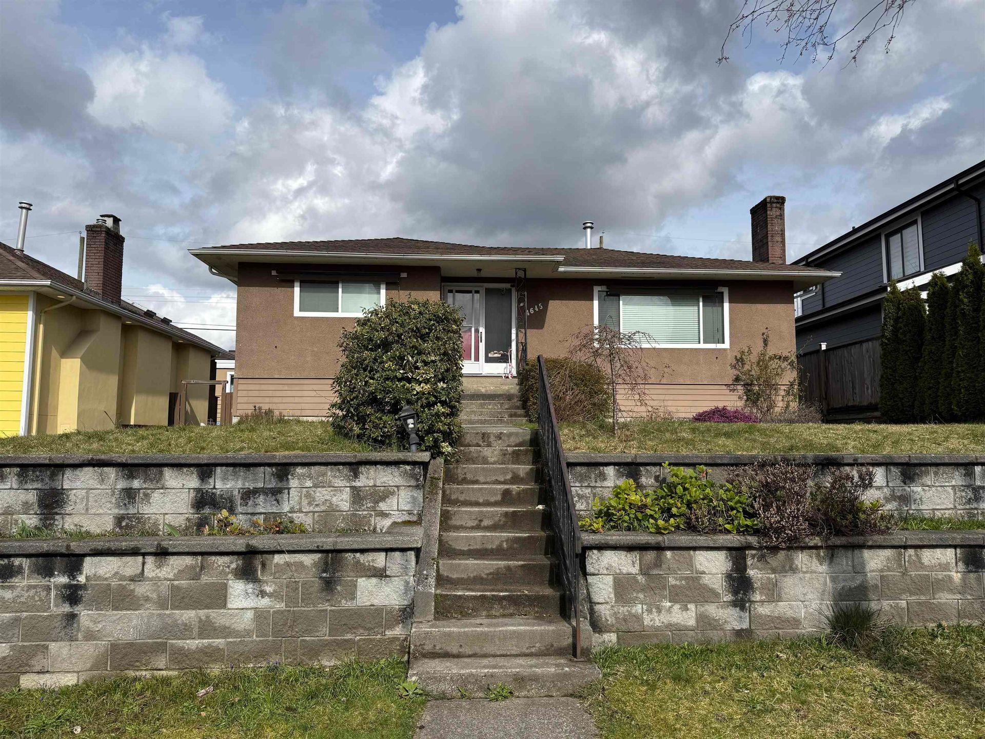 4645 Brentlawn Drive, Brentwood Park, Burnaby North by Anthony Drlje PREC* 4645 Brentlawn Drive, Brentwood Park, Burnaby North