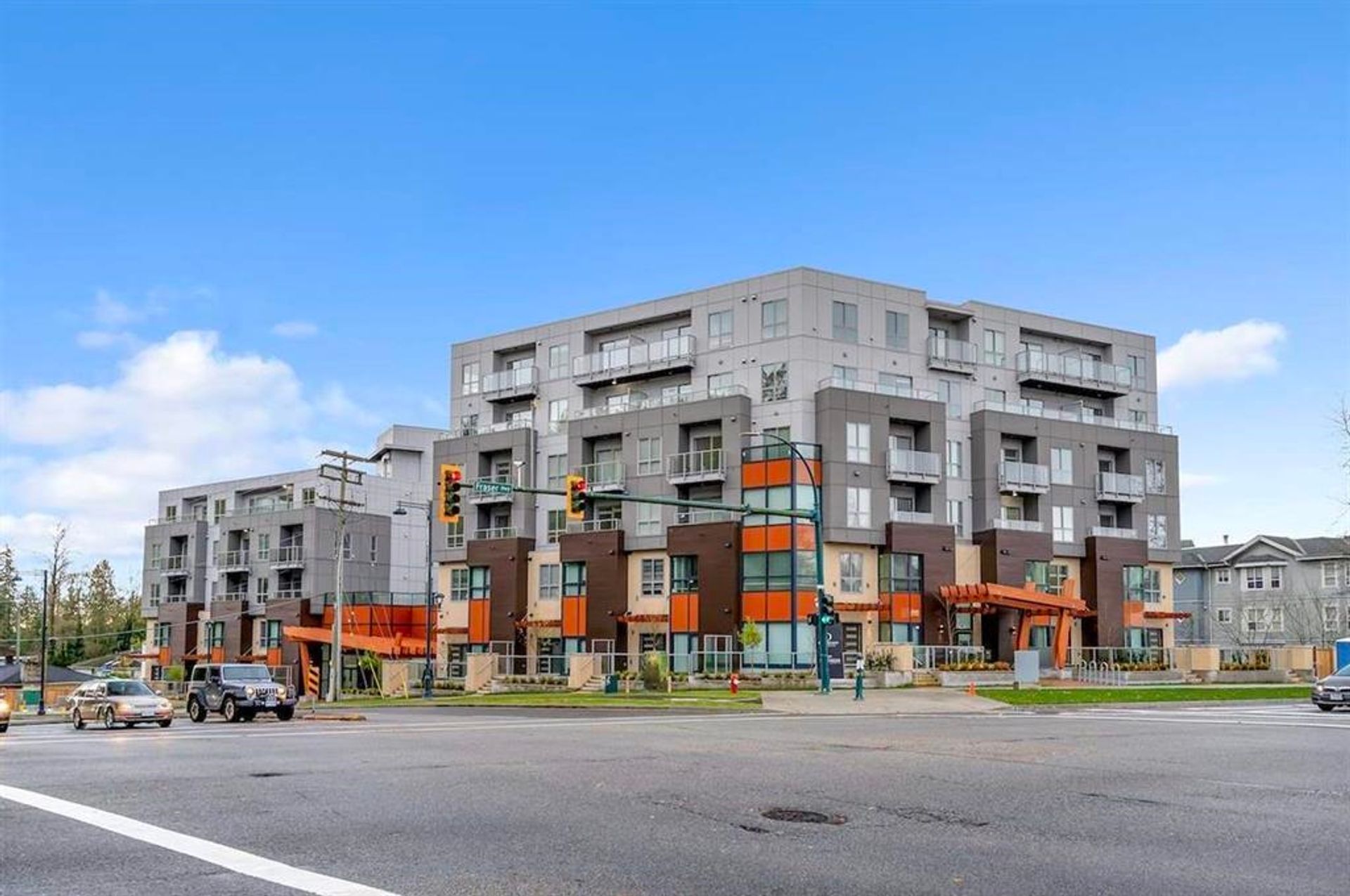 201 - 13978 Fraser Highway, Whalley, North Surrey 