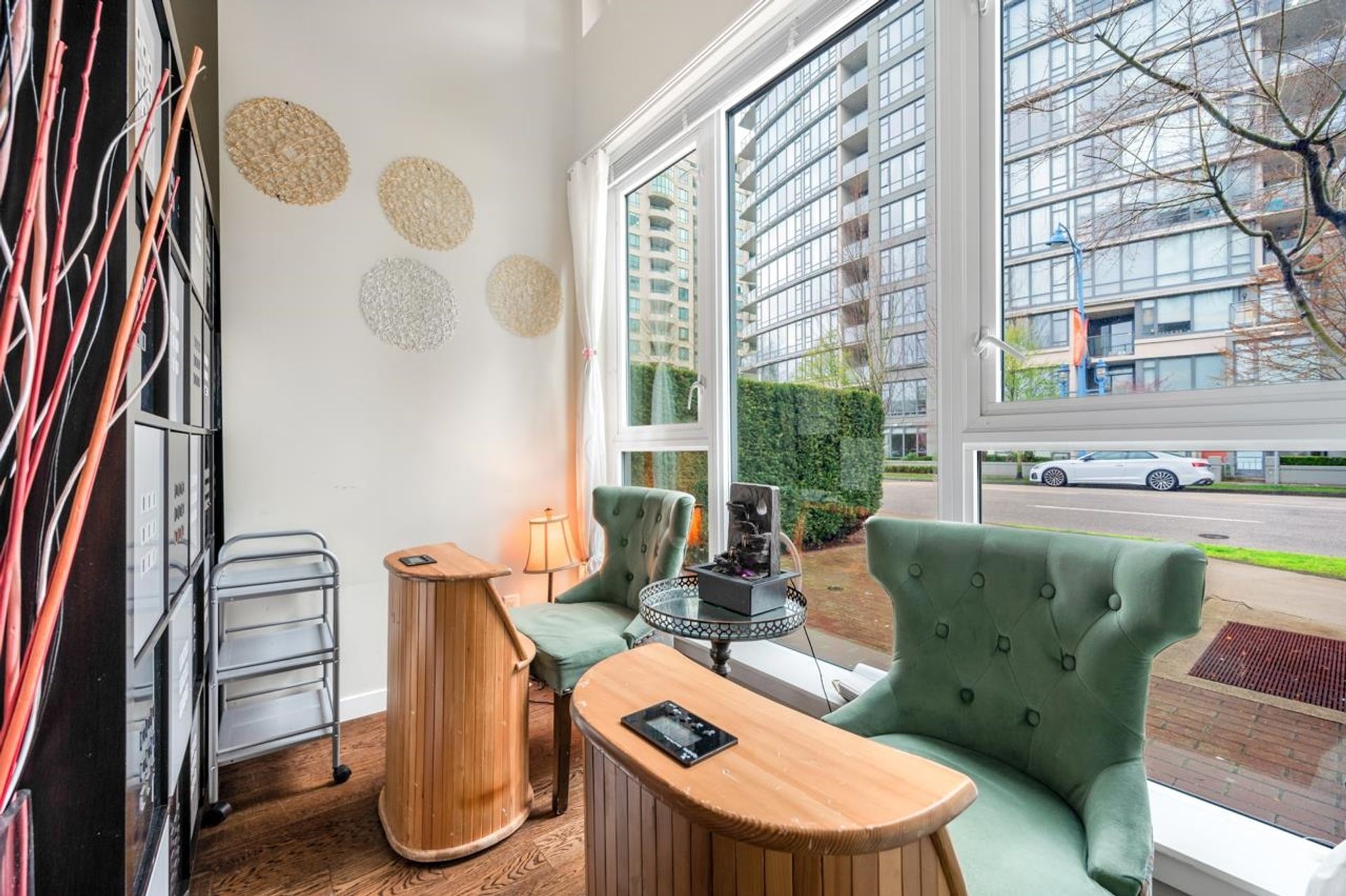 105 - 7117 Elmbridge Way3