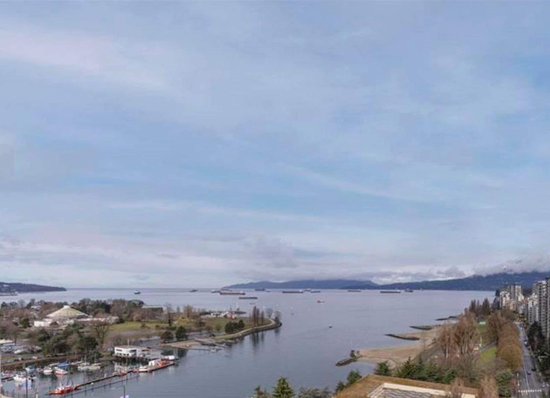 Photo 5 at 4 - 1008 Beach Avenue, Yaletown, Vancouver West Photo 5 at 4 - 1008 Beach Avenue, Yaletown, Vancouver West