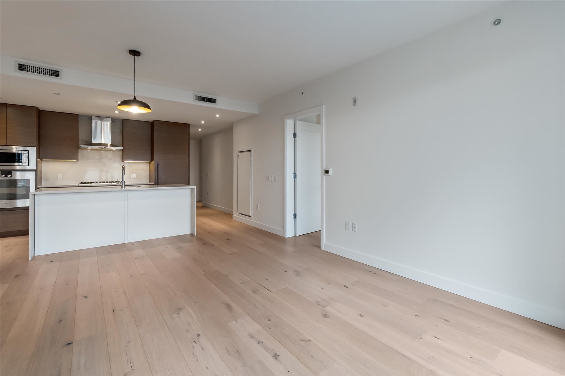 Photo 2 at 207 - 5693 Elizabeth Street, Cambie, Vancouver West